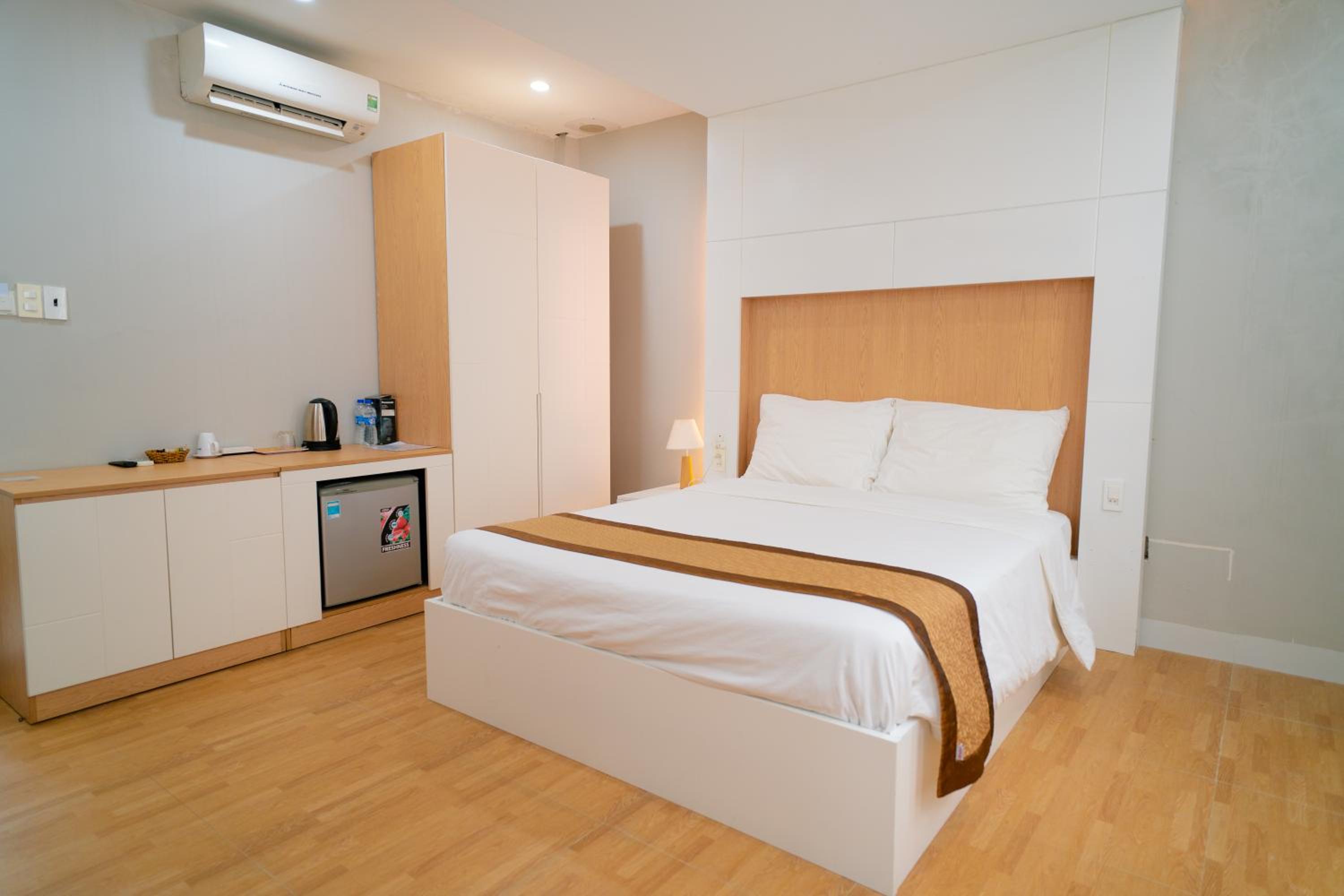Deluxe Room (2 Adults + 1 Child) photo 2