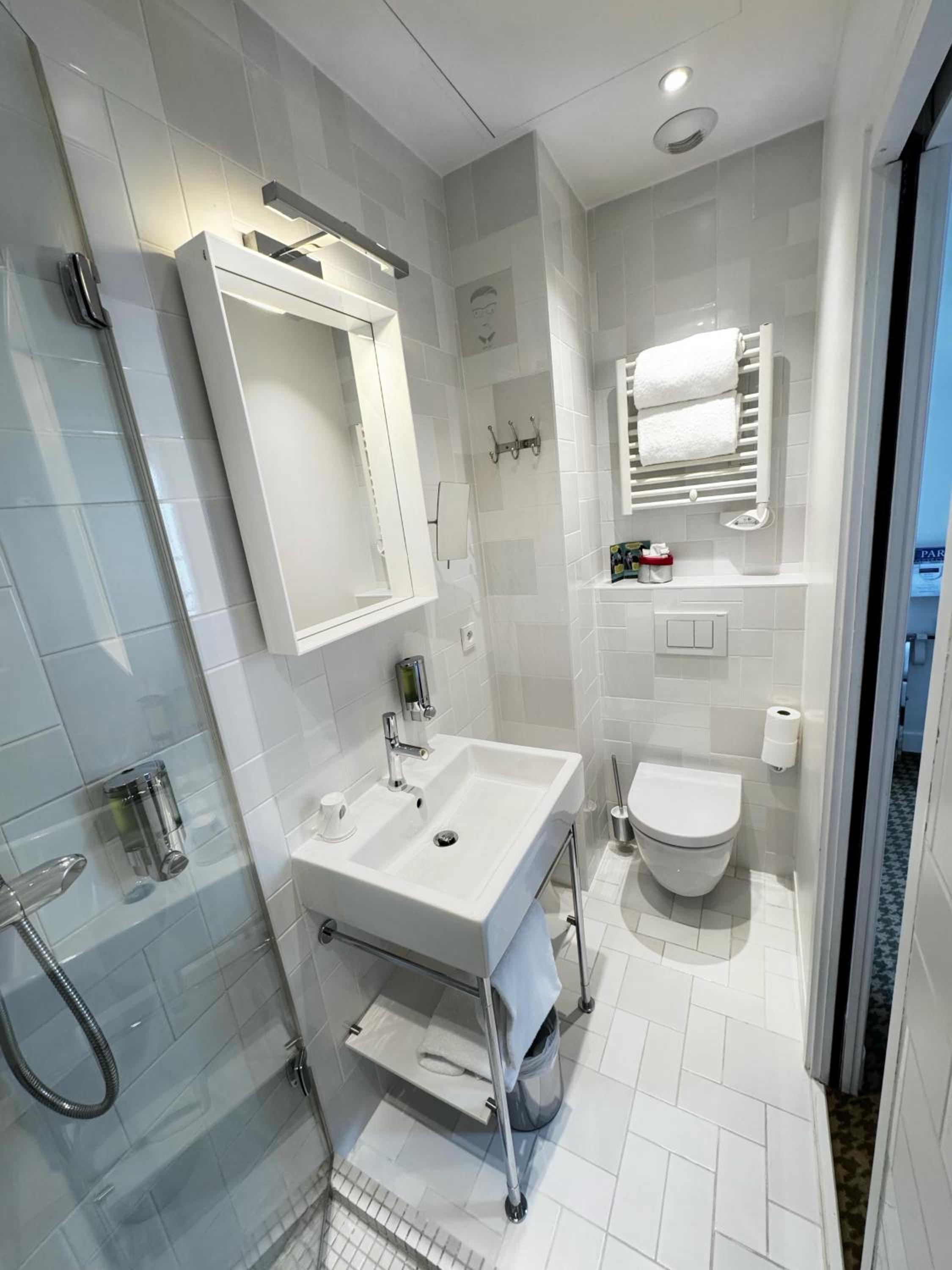 Single Room photo 3