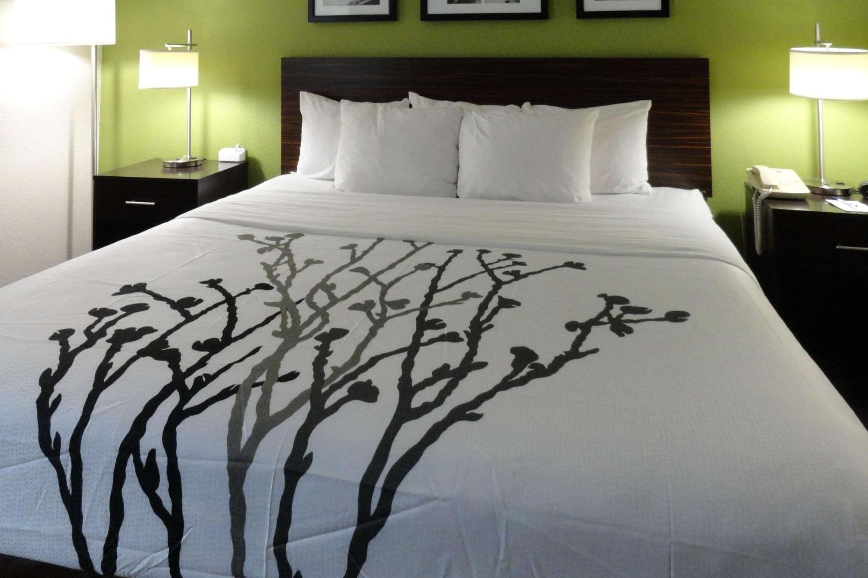Suite with One King Bed and Two Double Beds - Non-Smoking