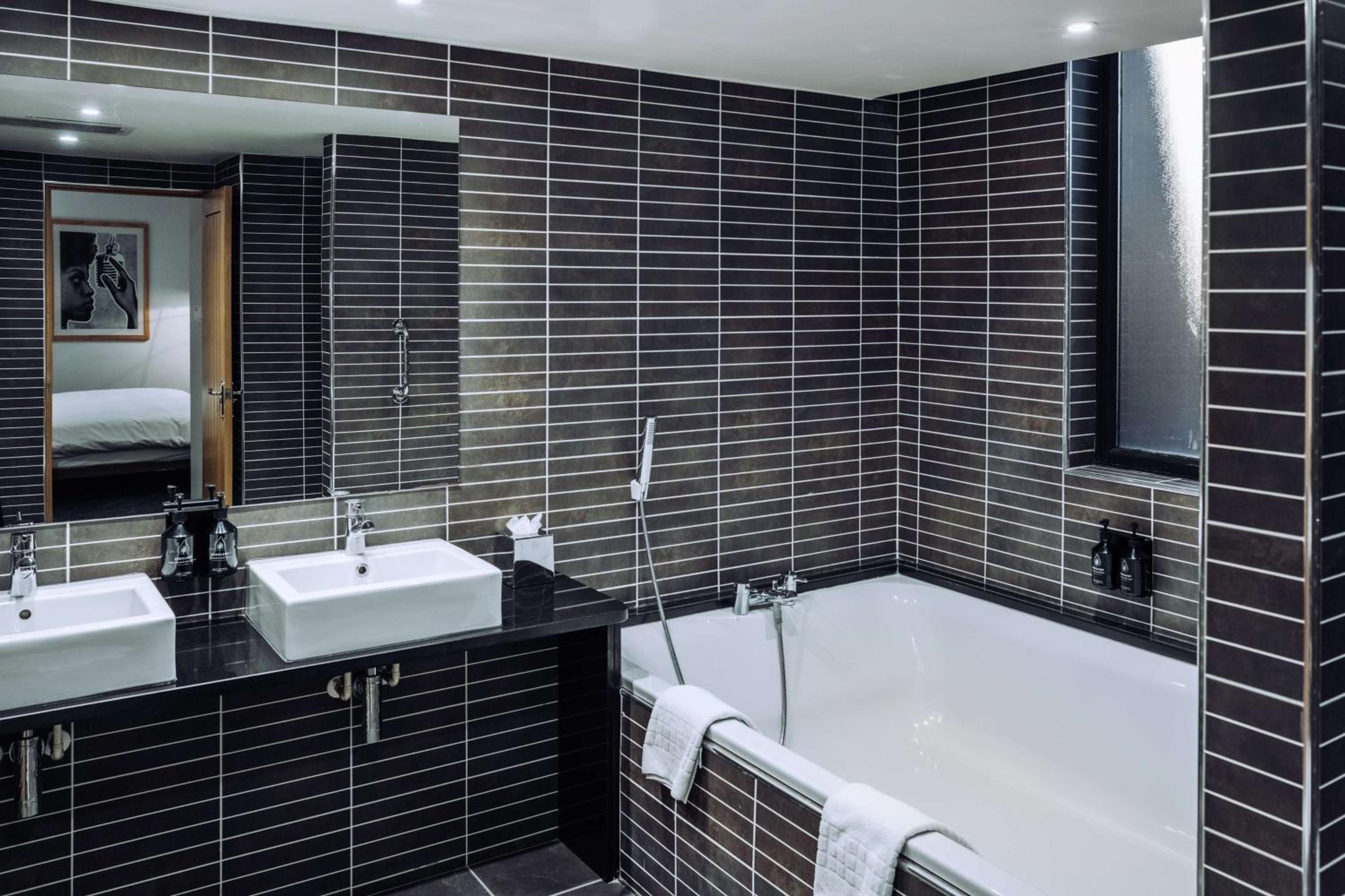 Junior Suite - Photo 7