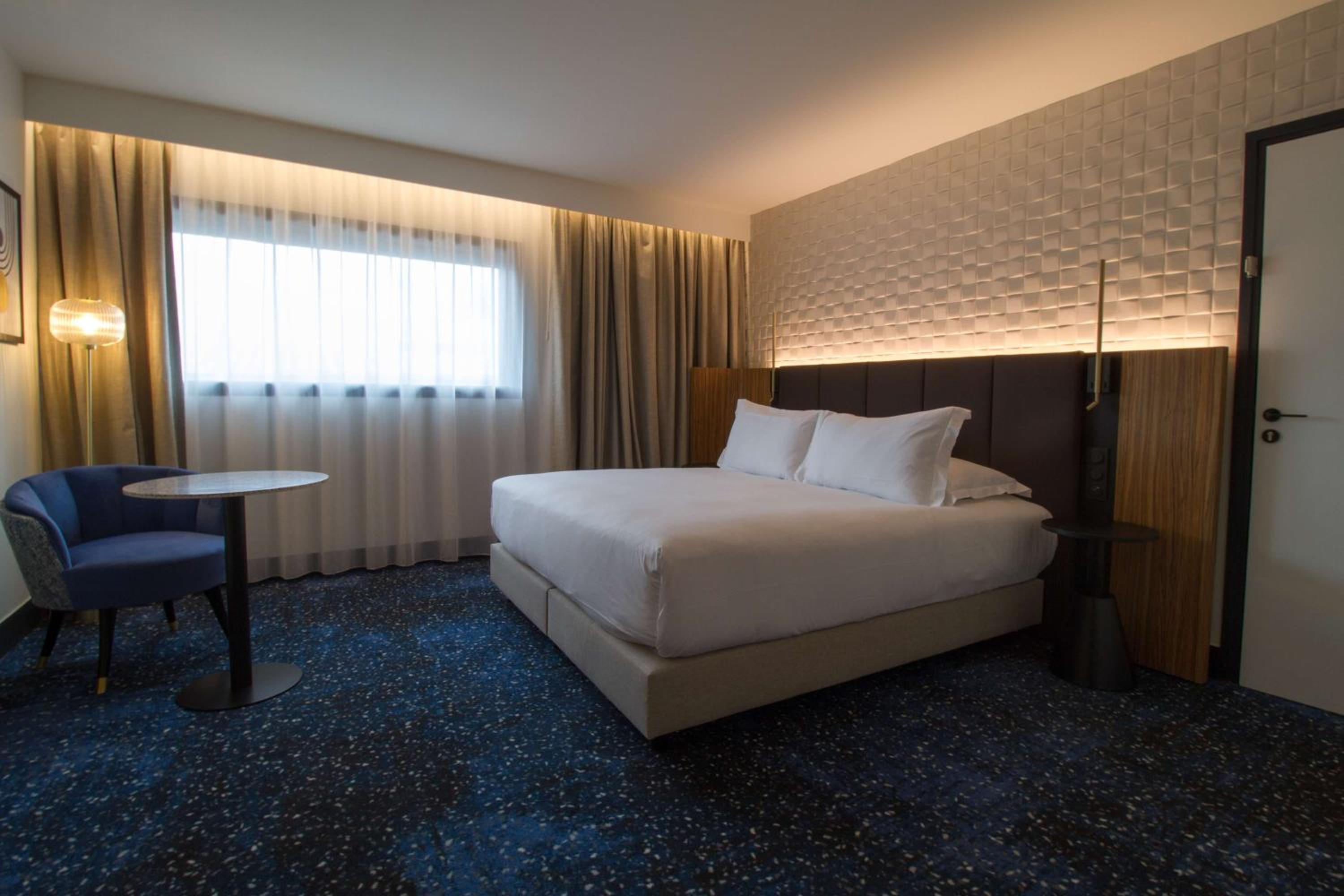 Executive King Room - Photo 5