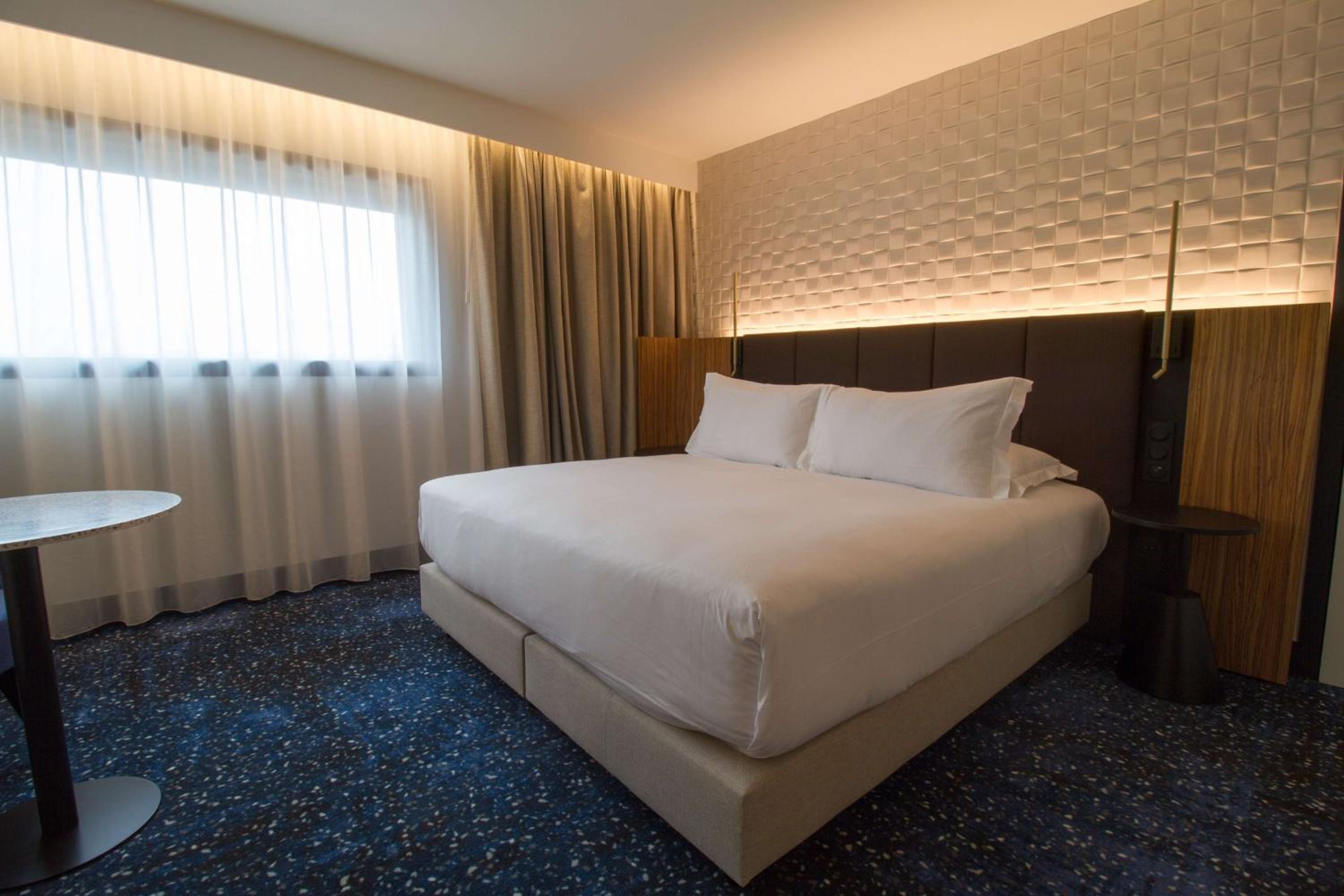 Executive King Room - Photo 4