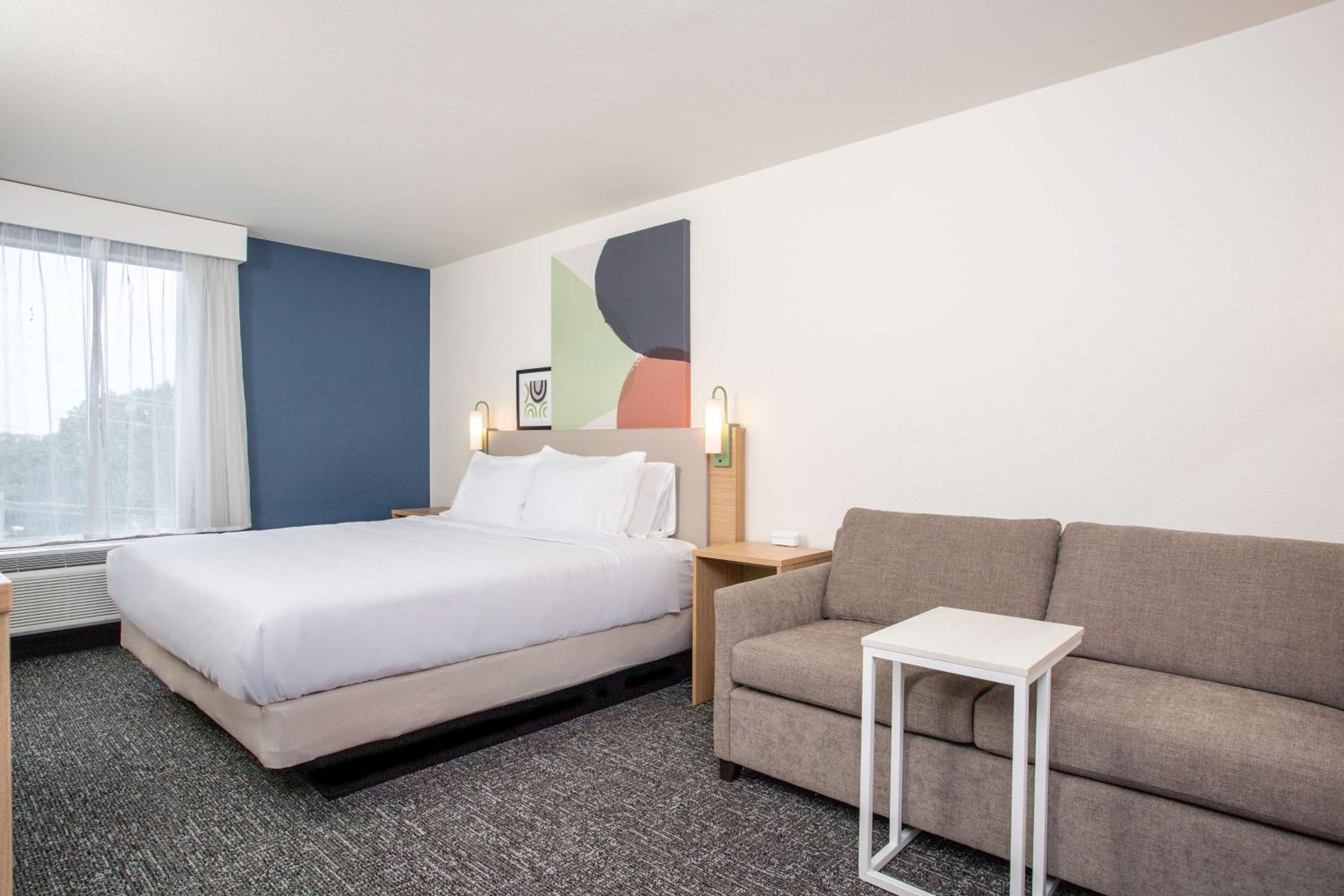 King Room With Sofa