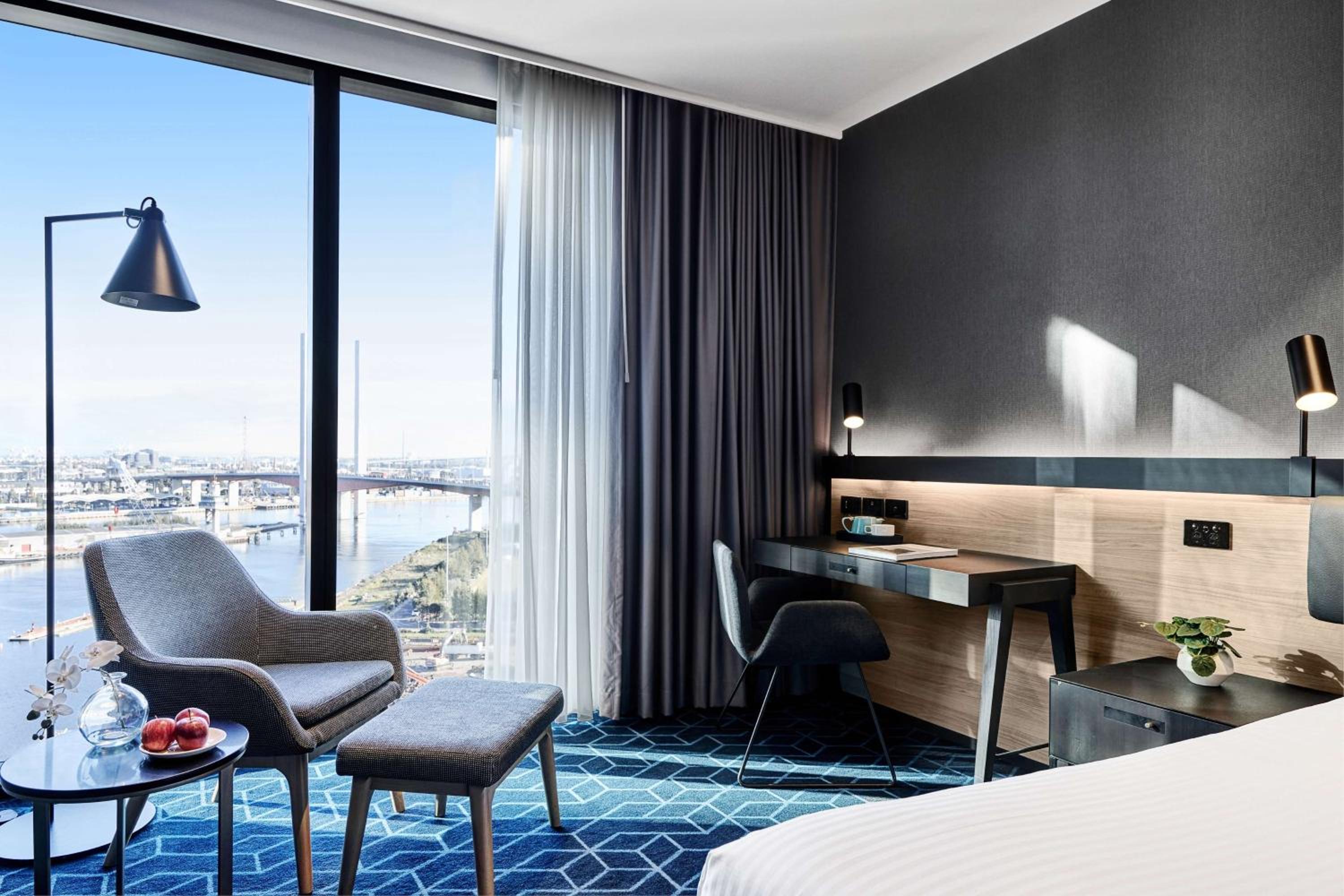 Harbor View Suite - King