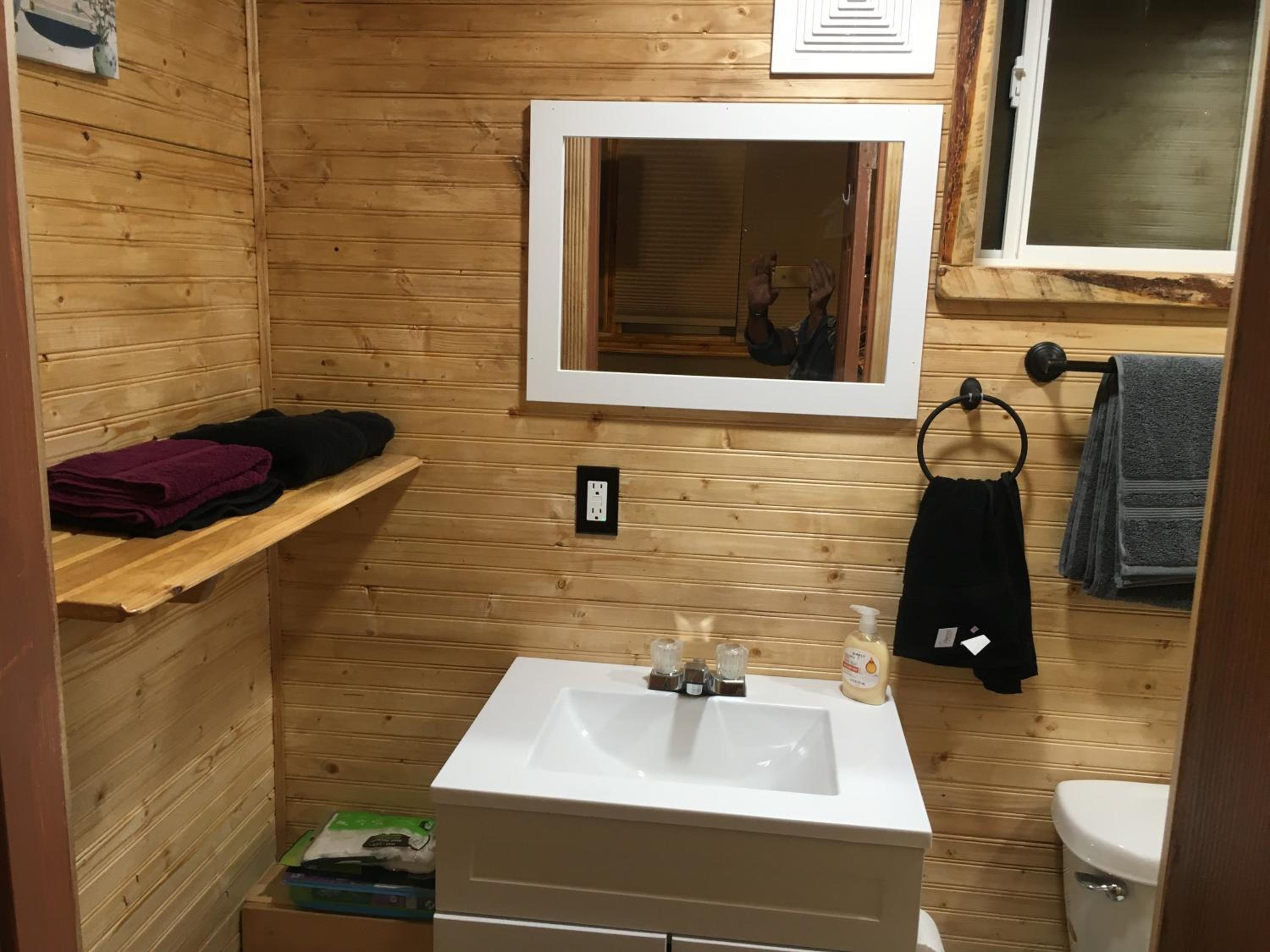 One-Bedroom House photo 3