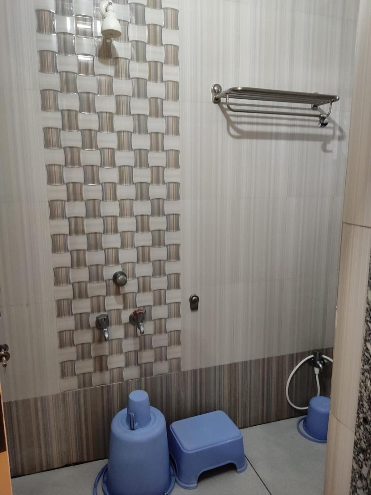 Deluxe Double Room AC - Photo 4