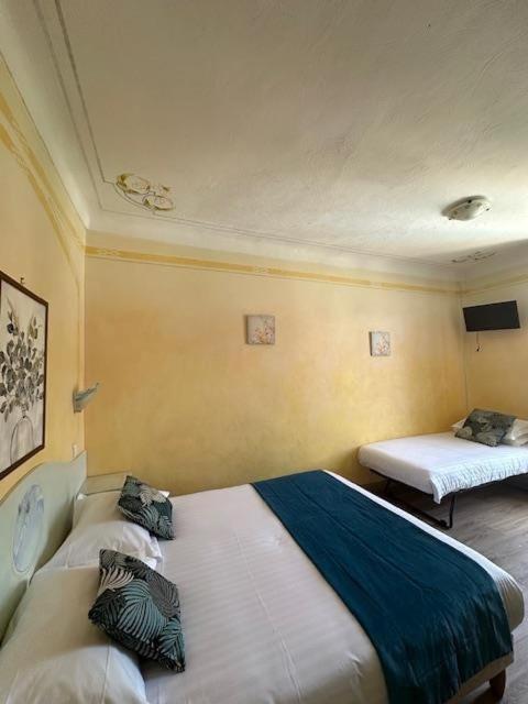 Triple Room with Mountain View - Photo 4