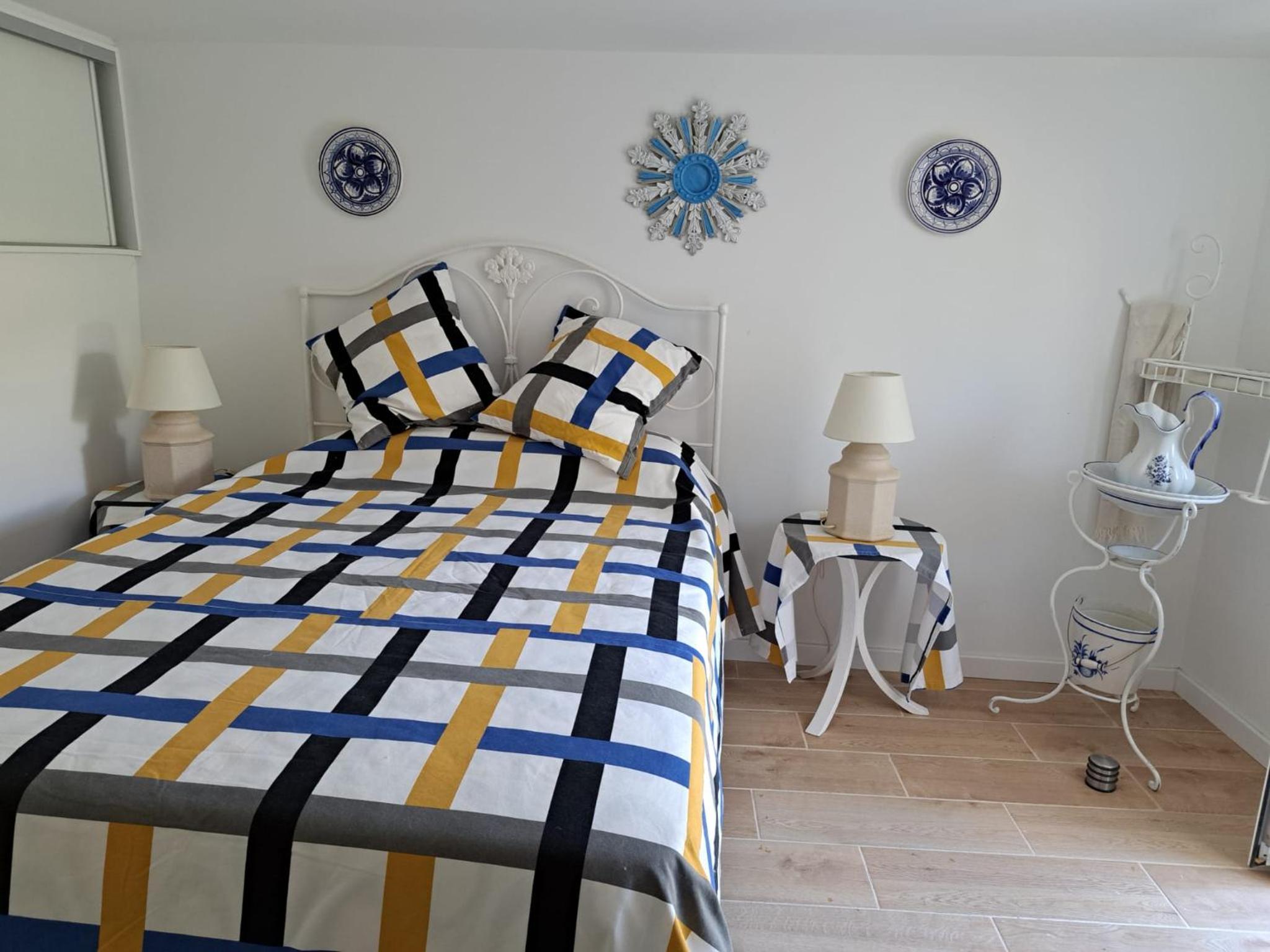 Two-Bedroom Apartment with Mountain View photo 3