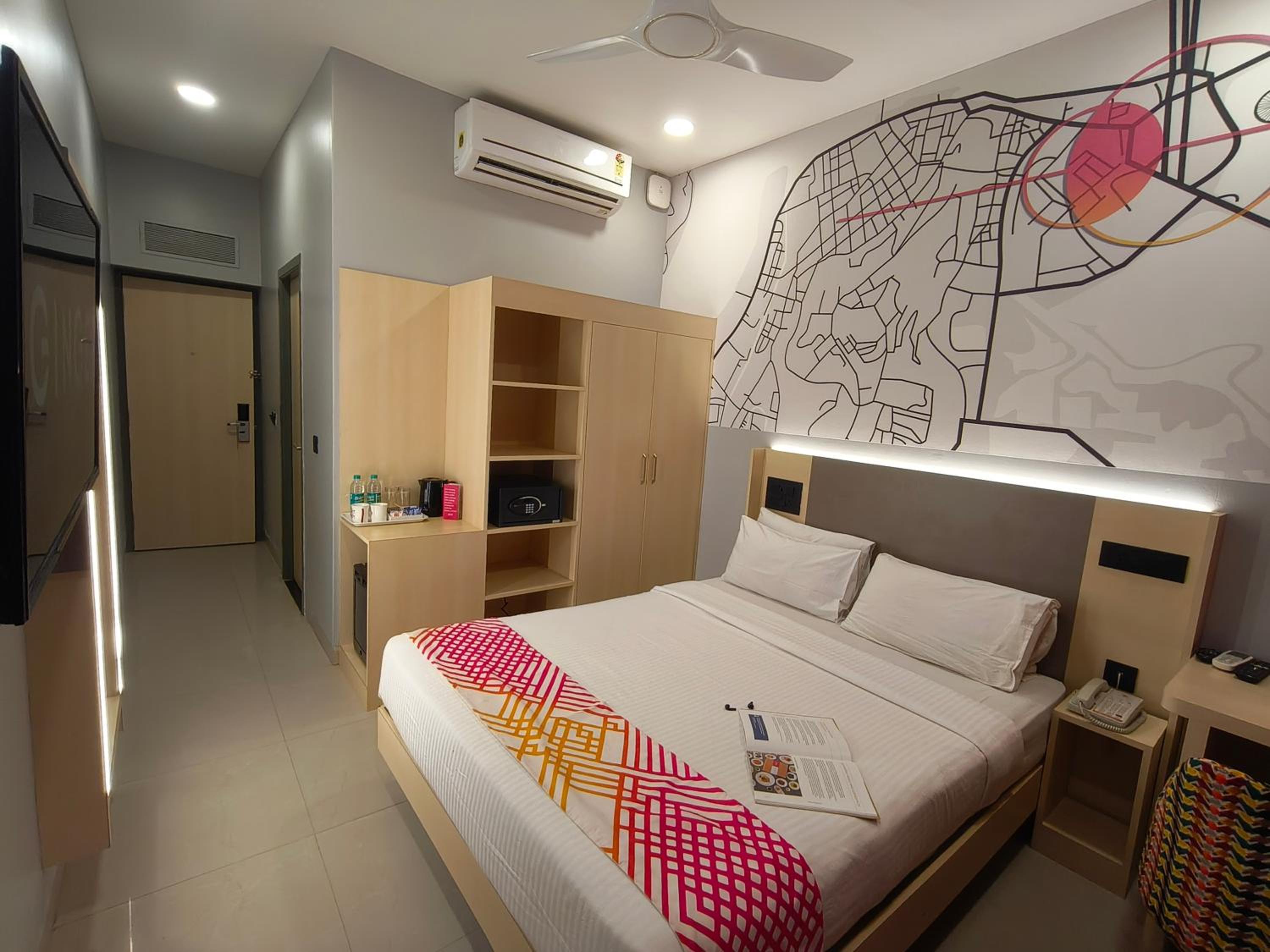 Queen Room - Photo 1