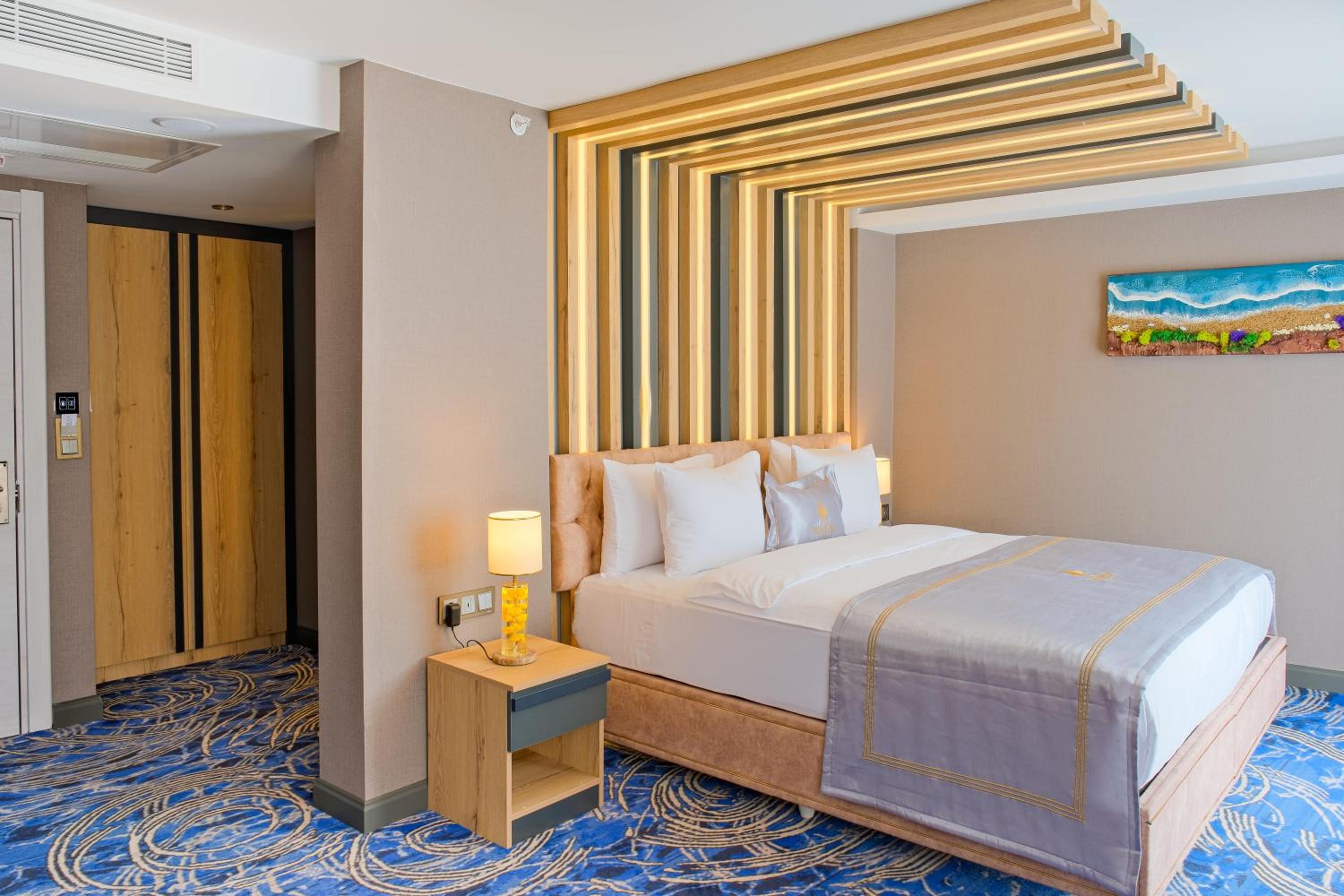 Superior Double Room photo 2