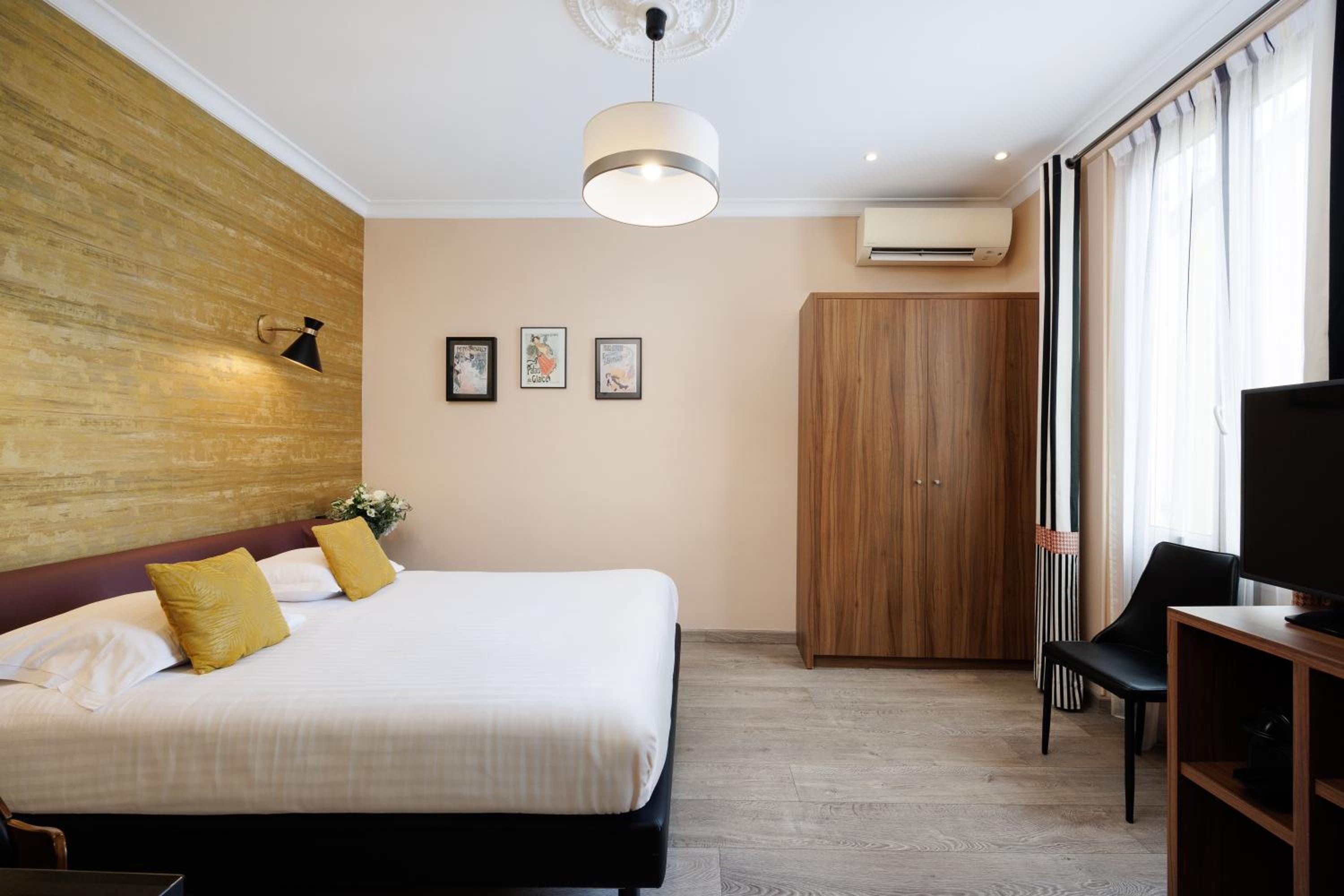 Deluxe Double Room - Photo 3