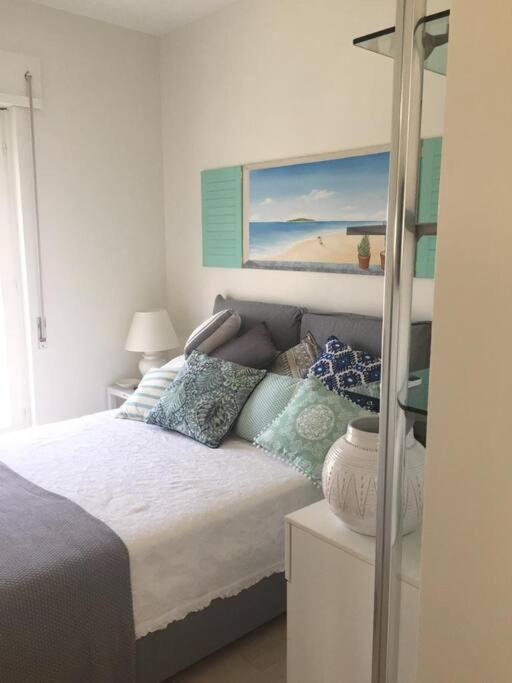 Three-Bedroom Apartment photo 1