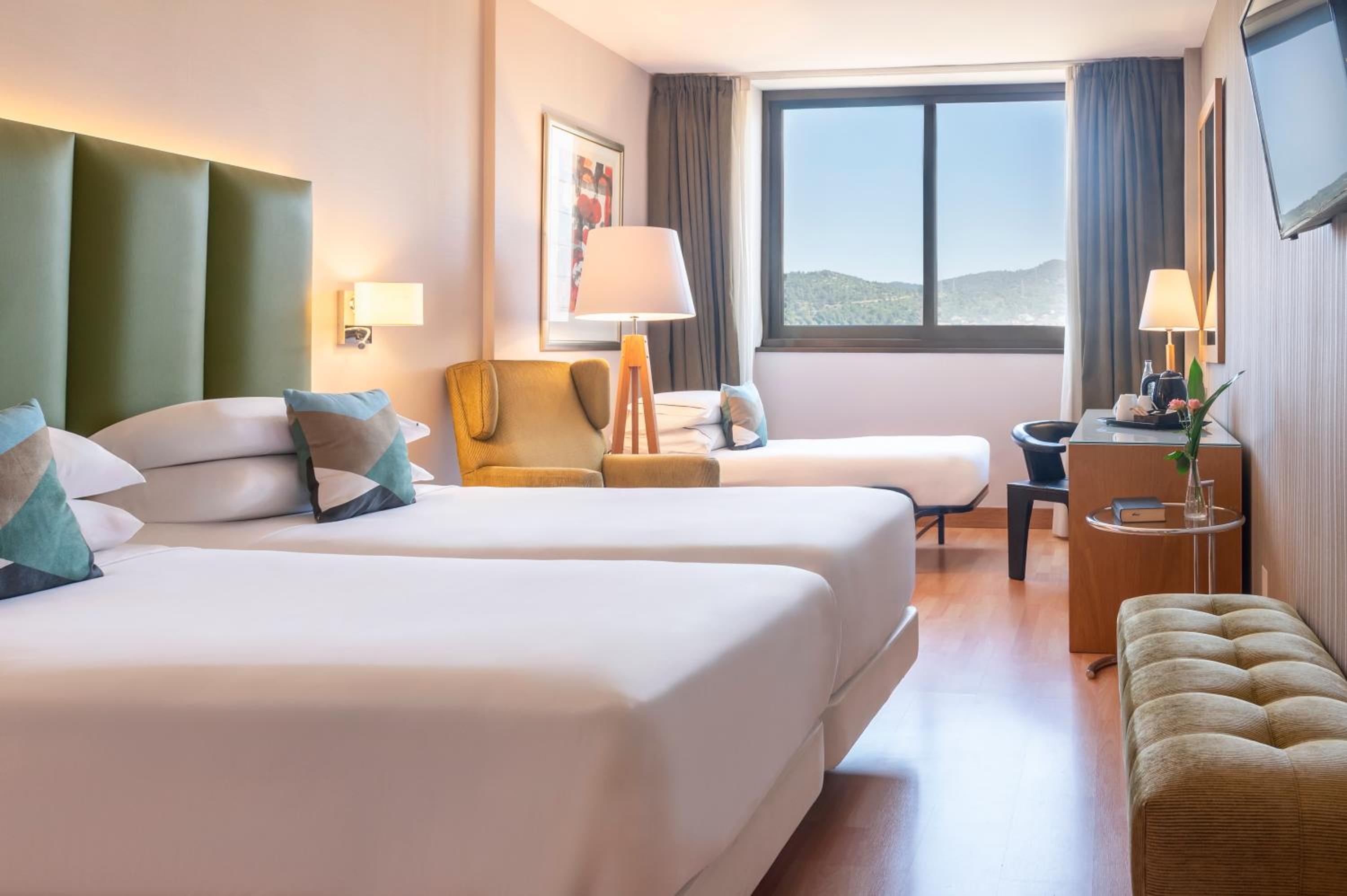 Standard Double or Twin Room with Extra Bed - Photo 1