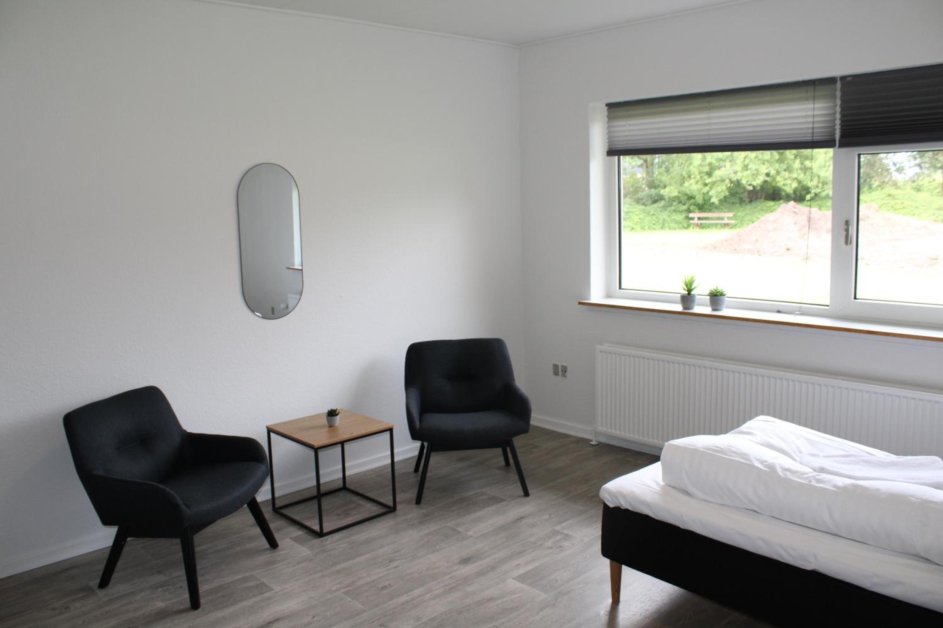 Double or Twin Room with Bathroom