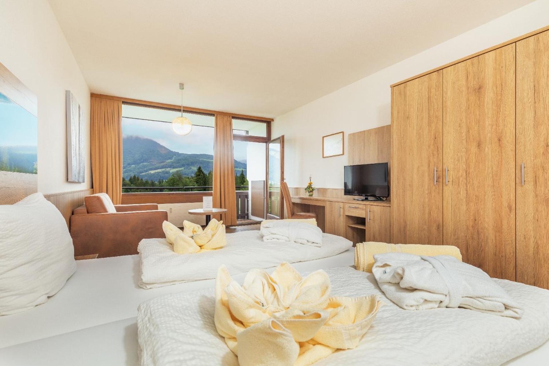 Comfort Triple Room
