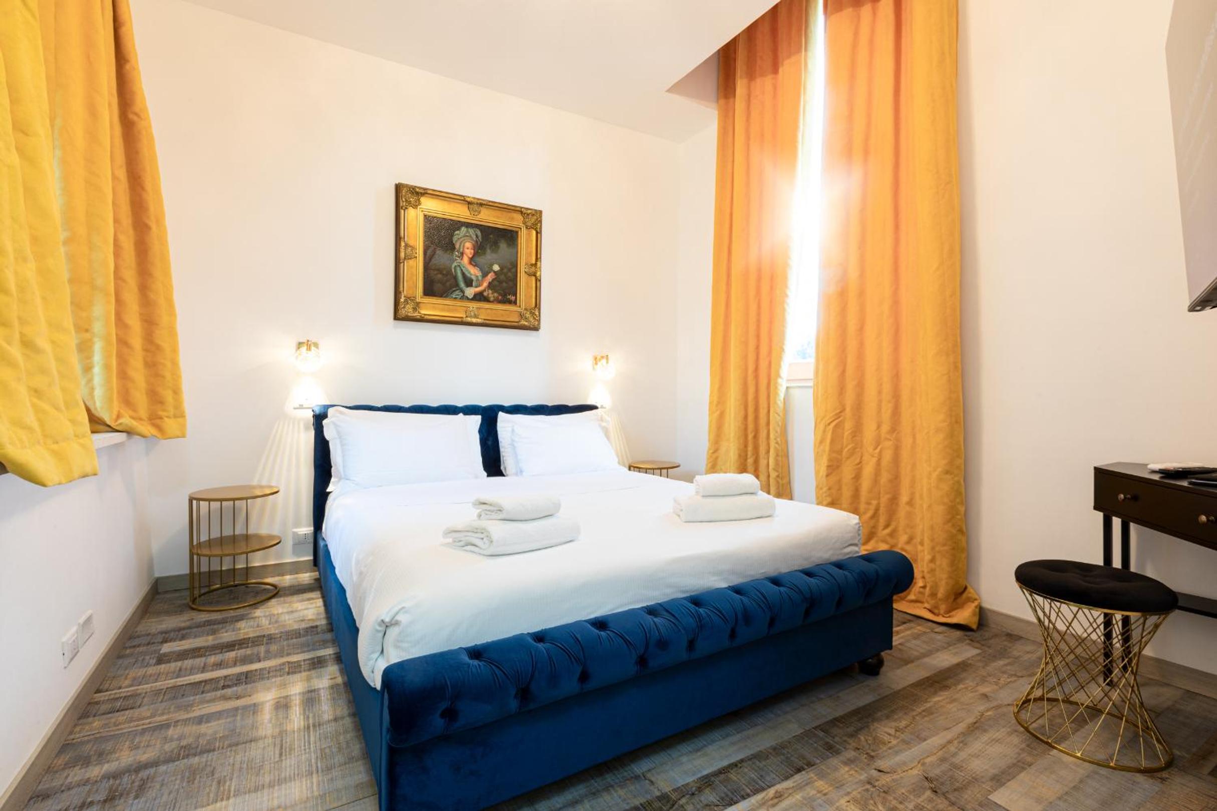 Junior Suite with Jacuzzi photo 1
