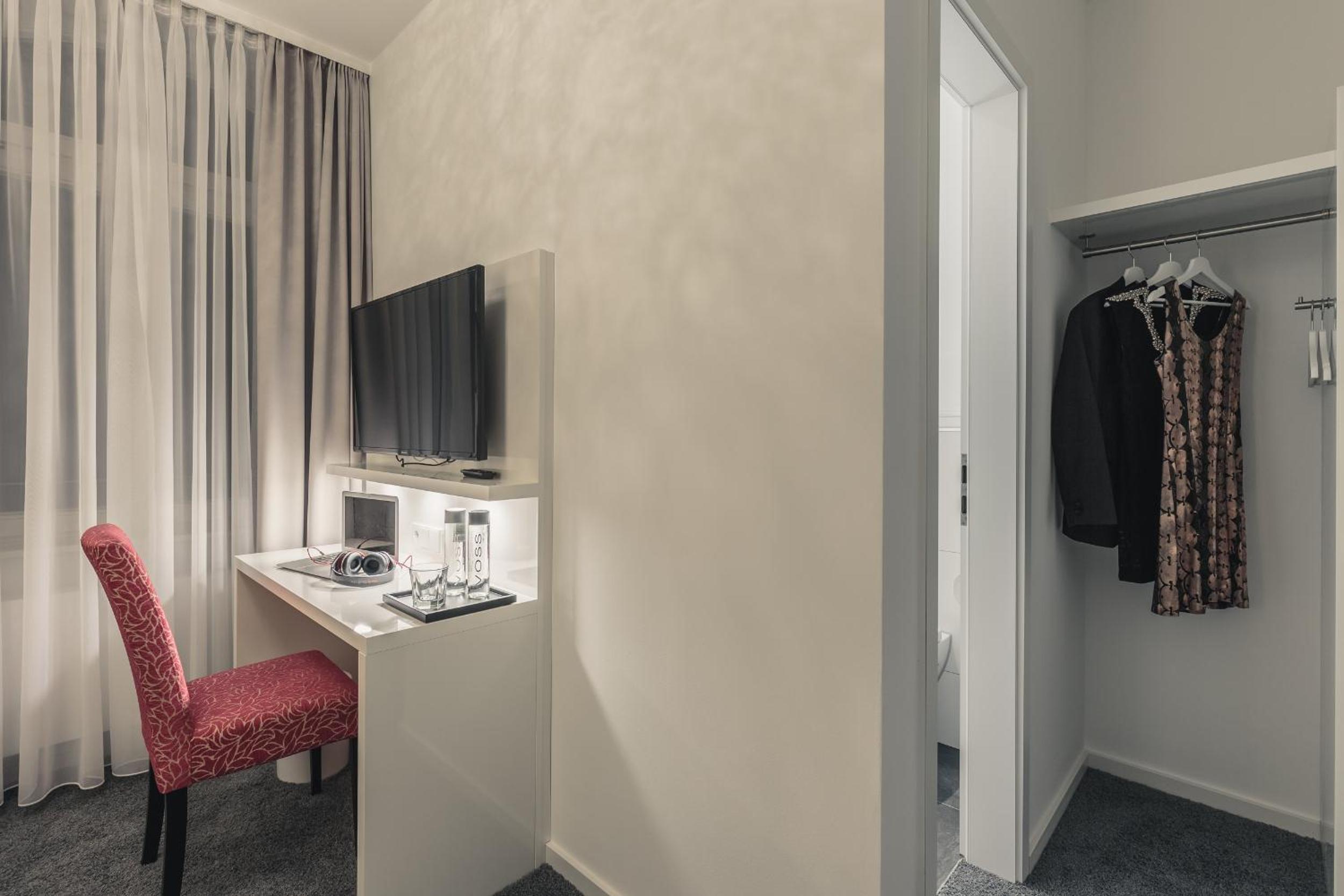 Single Room photo 1