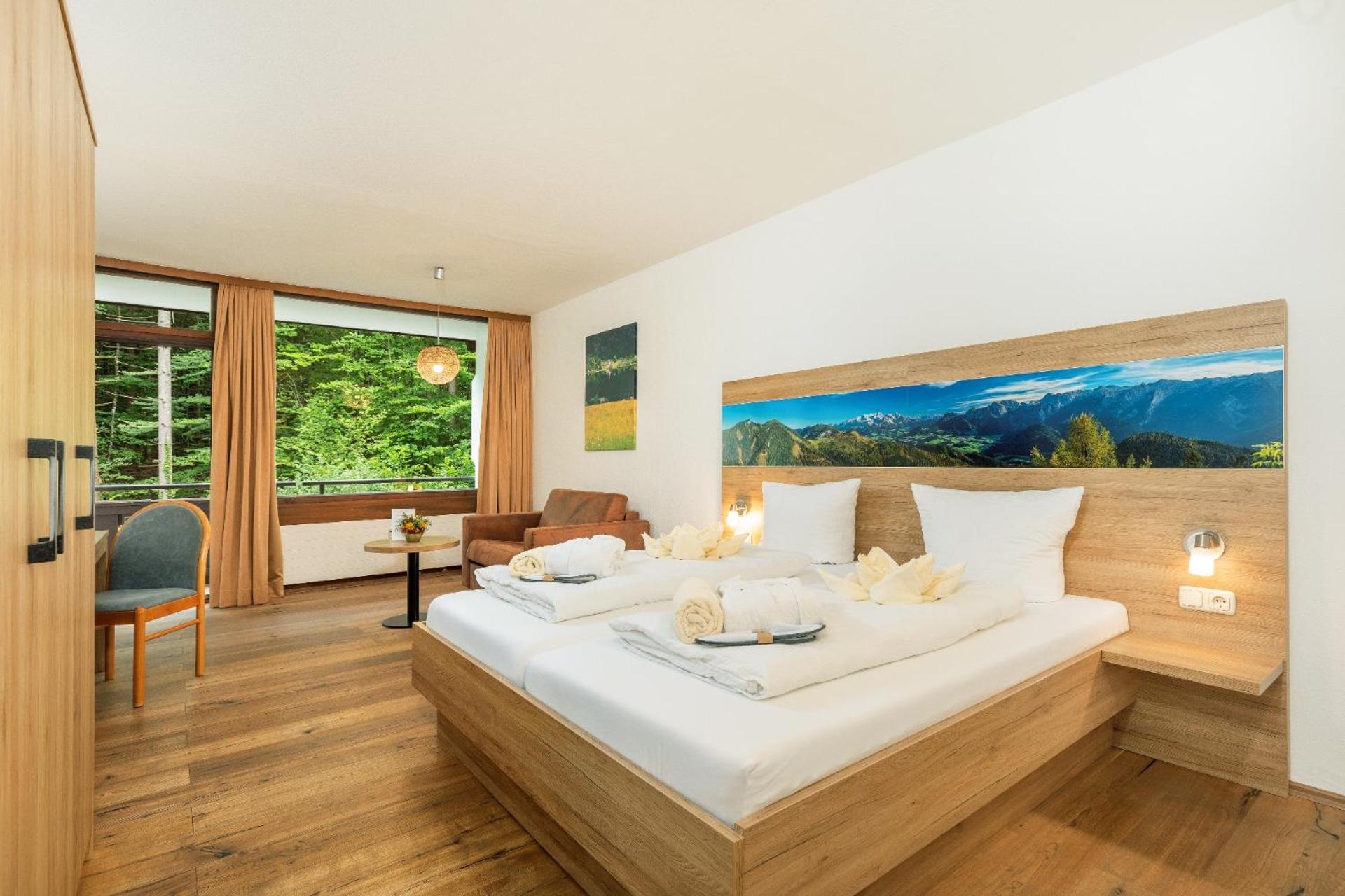 Large Single Room