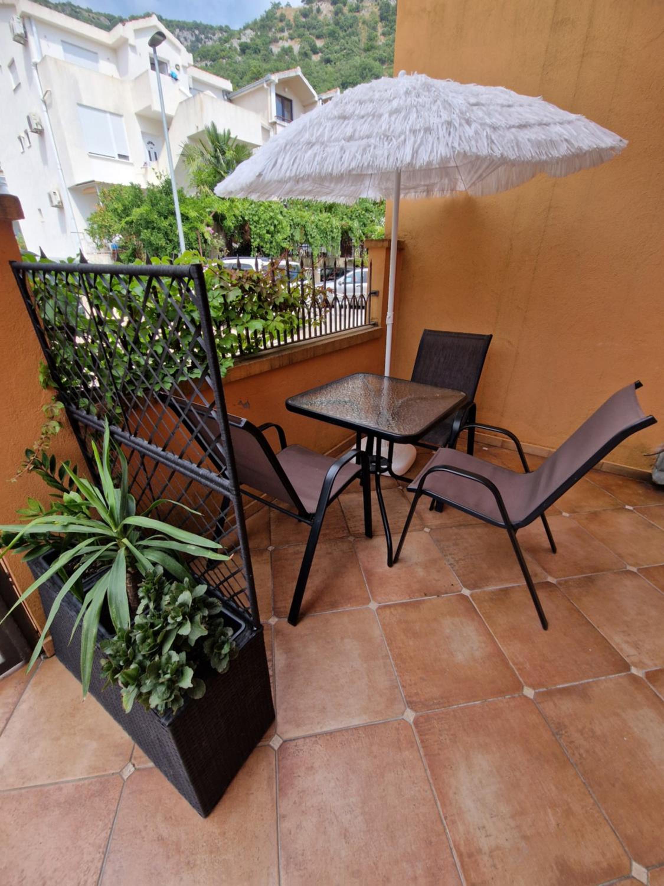 Deluxe Double Room with Extra Bed photo 2