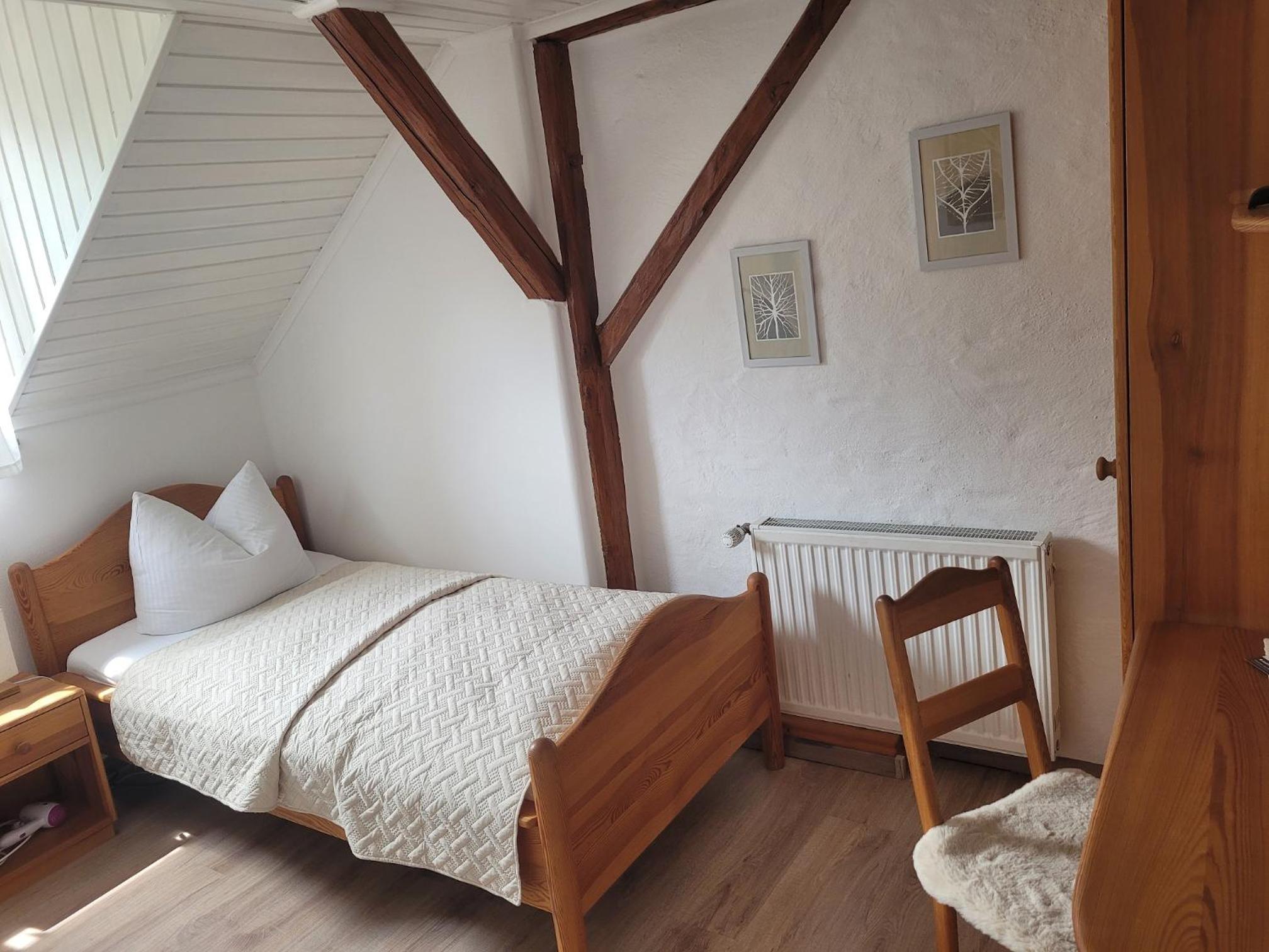 Single Room photo 1