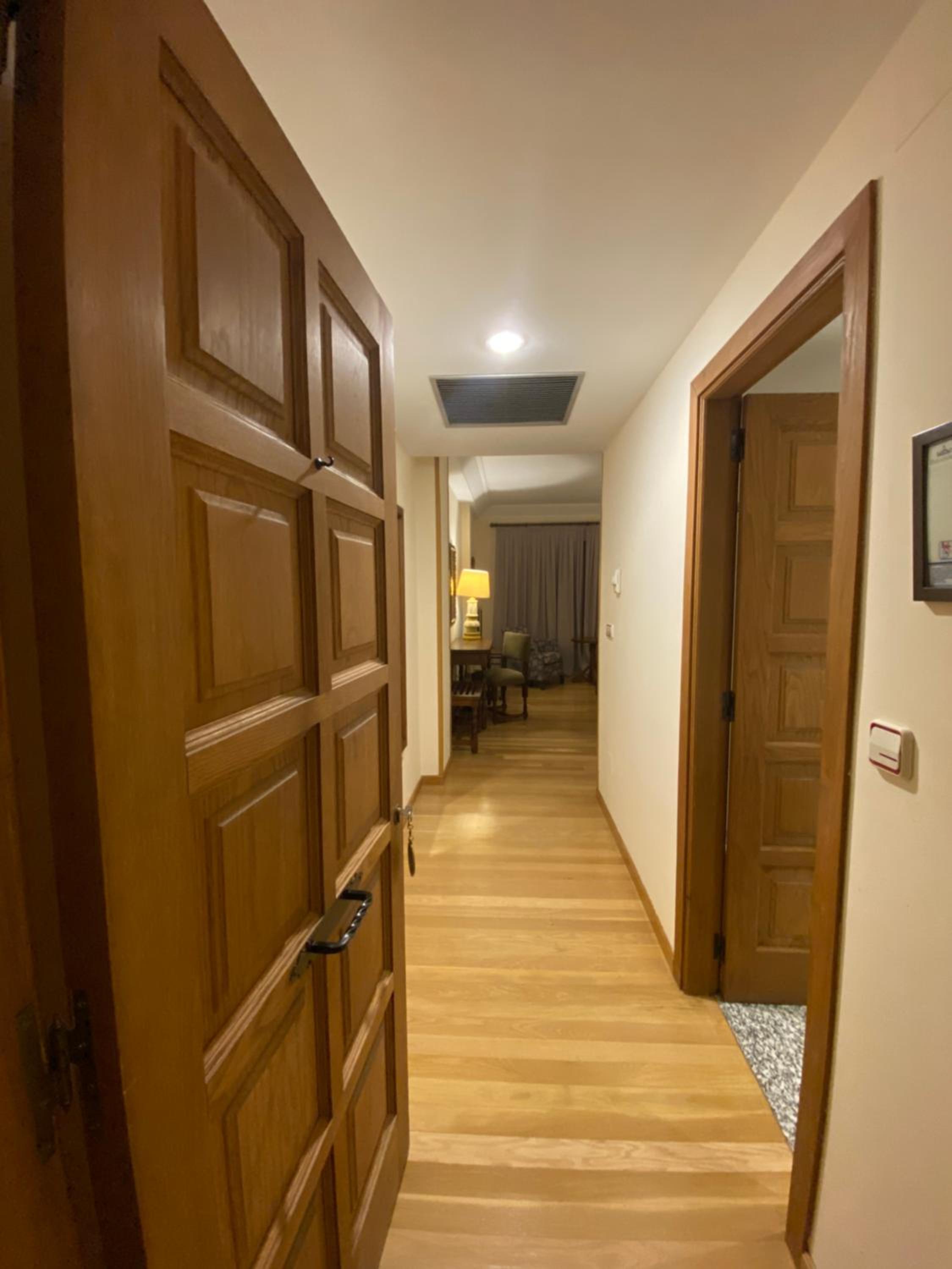 Standard Double Room - Photo 12