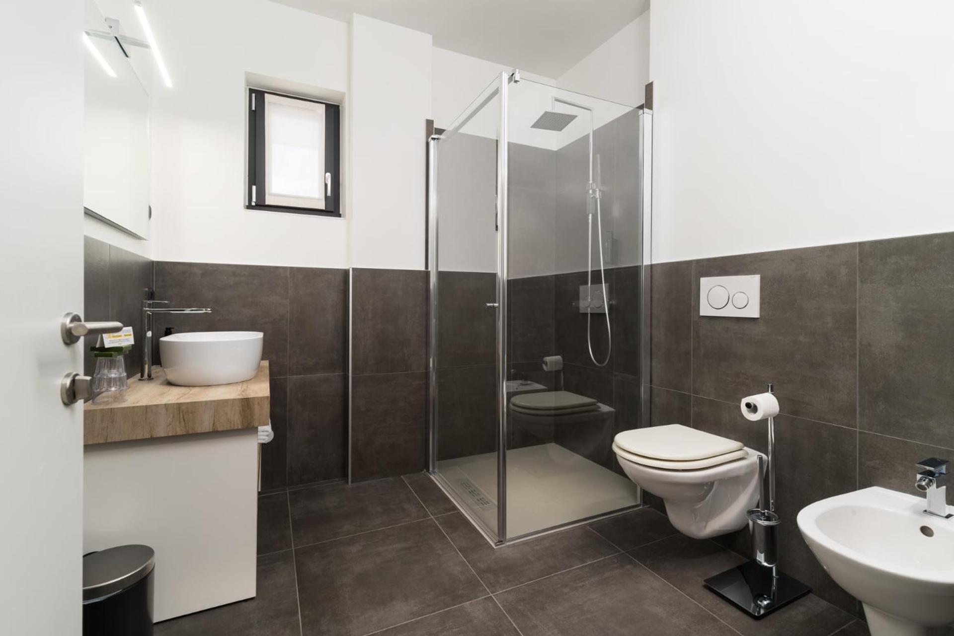 Apartment - Photo 11