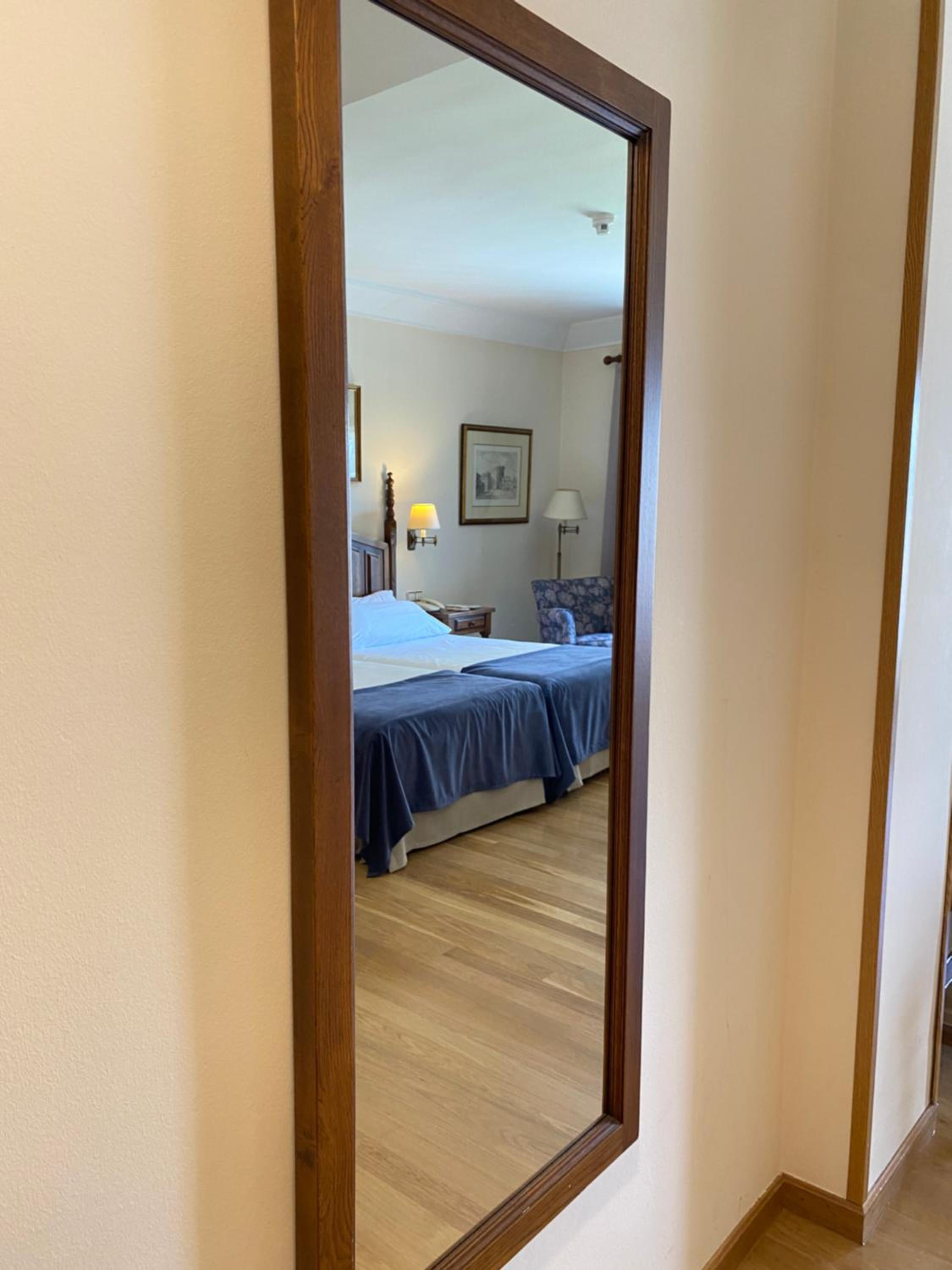 Standard Double Room - Photo 14