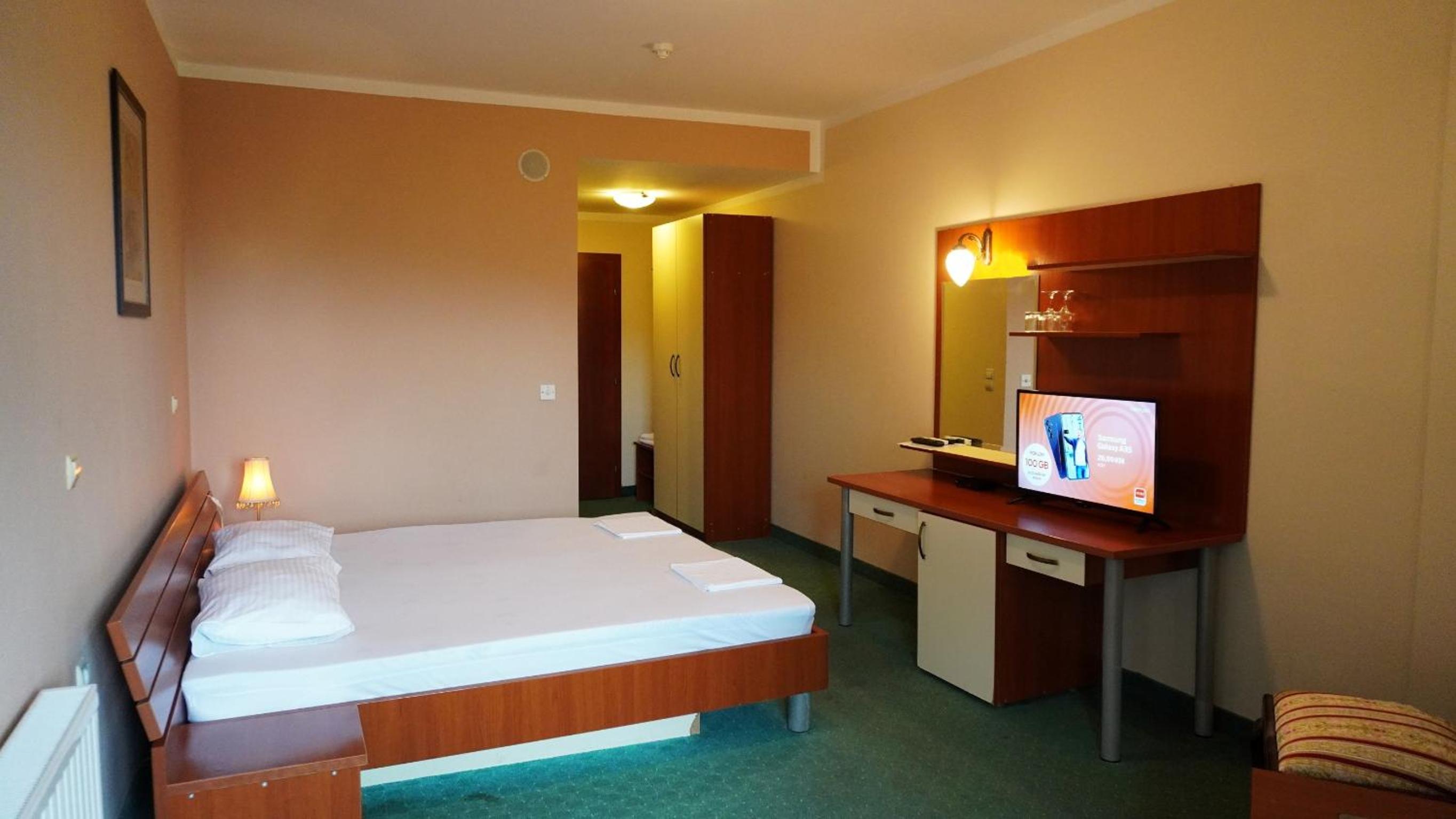 Double Room with Balcony photo 1