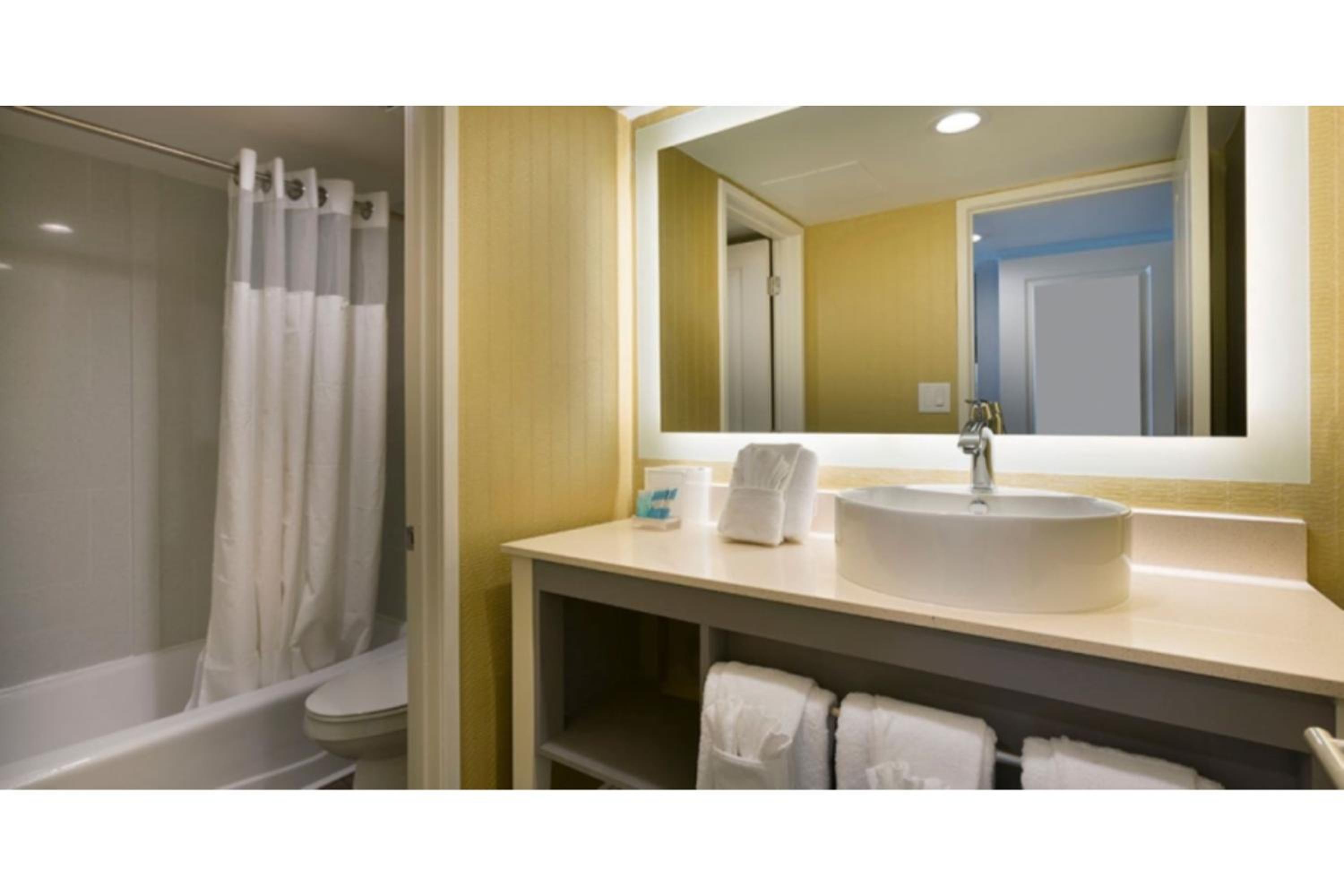 Standard Double Room - Photo 4