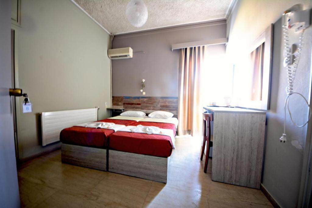Double Room with Sea View - Photo 1
