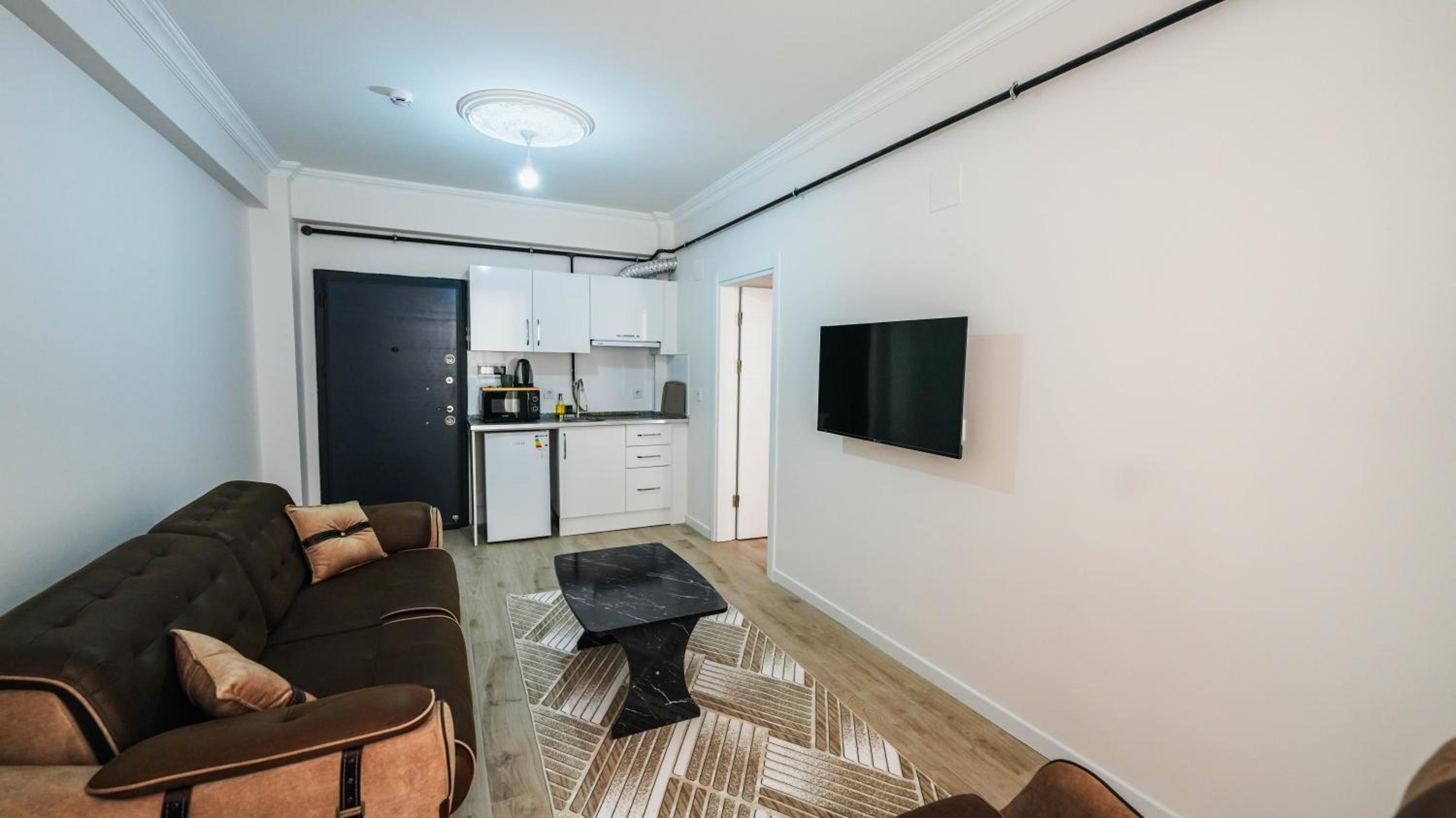 Deluxe Apartment photo 2