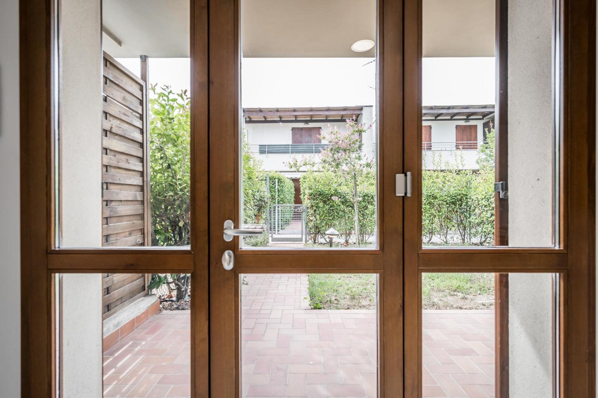 Apartment - Disability Access photo 3