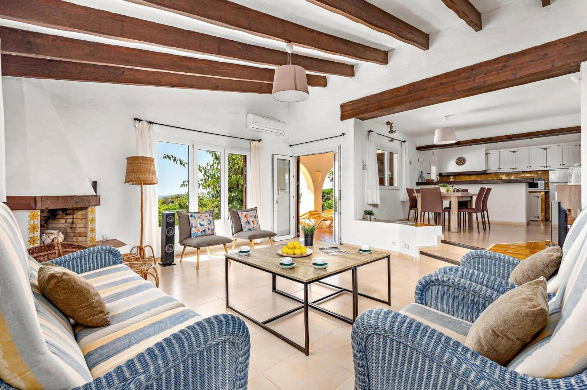 Villa de Tres Habitaciones