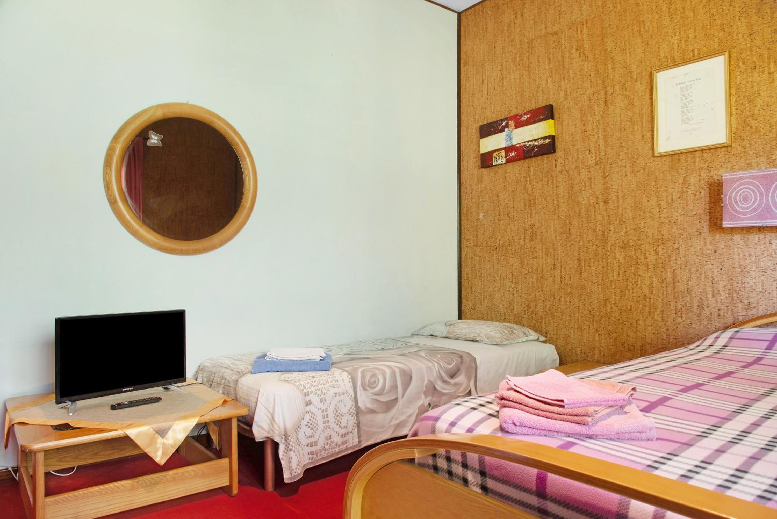 Three-Bedroom House photo 2