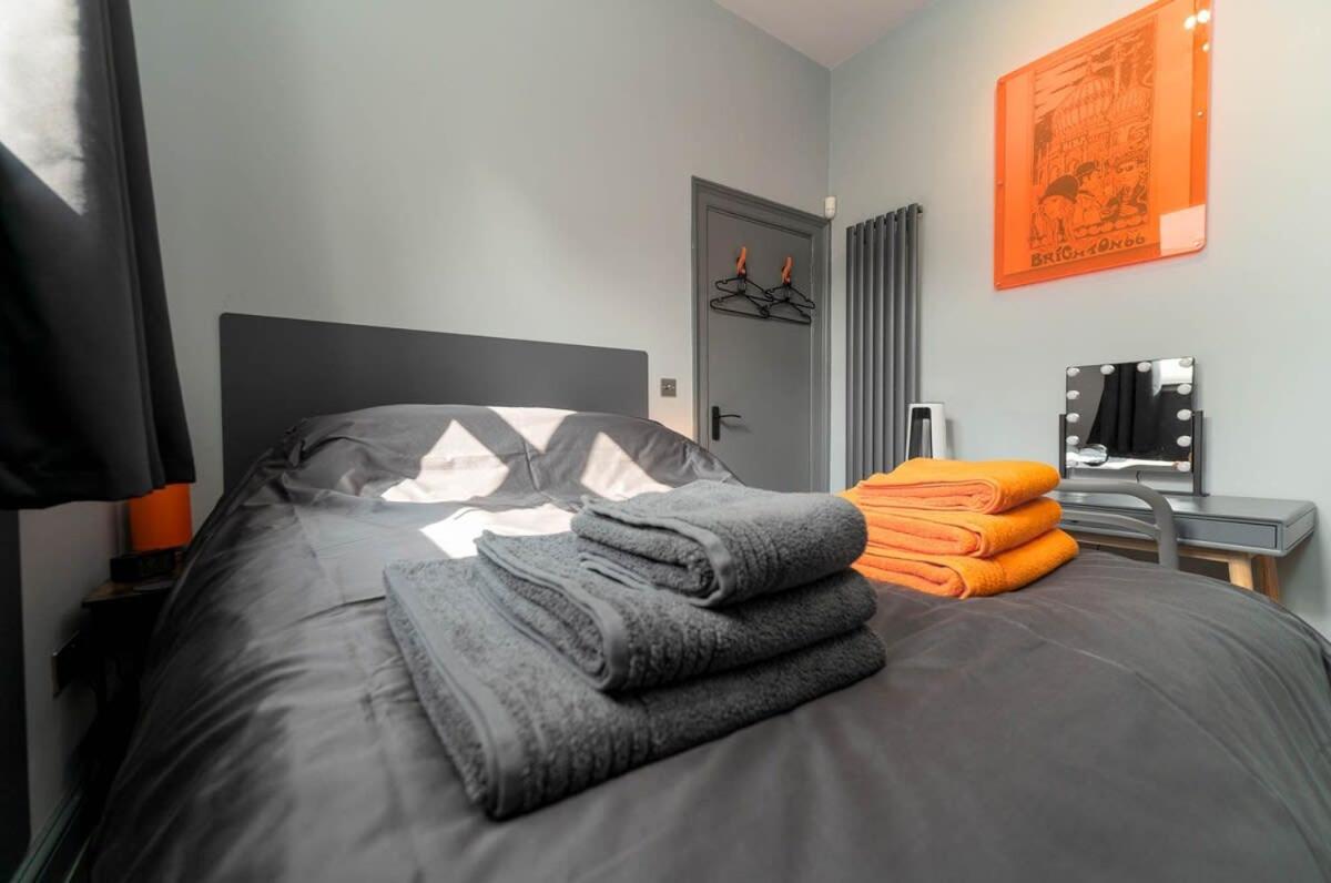 Apartment photo 1
