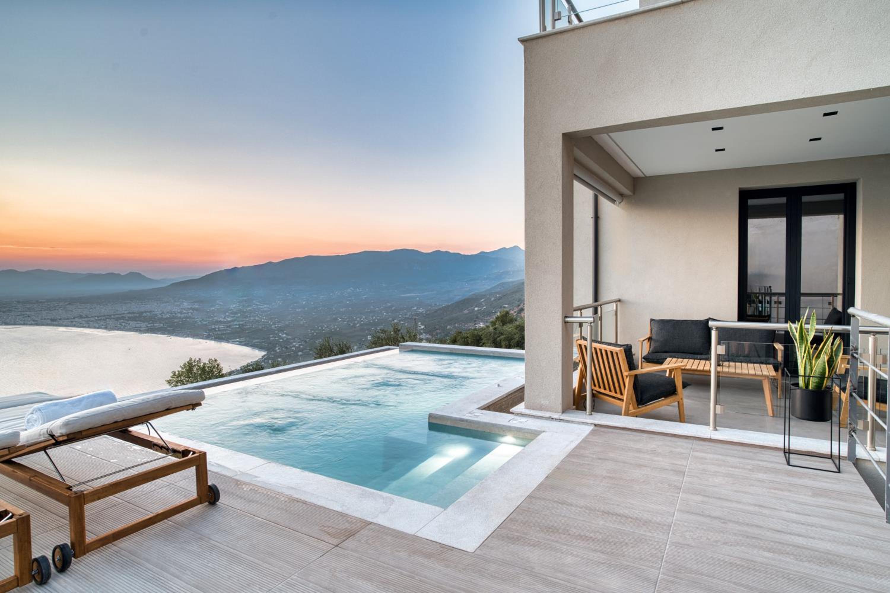 Villa with Private Pool photo 2