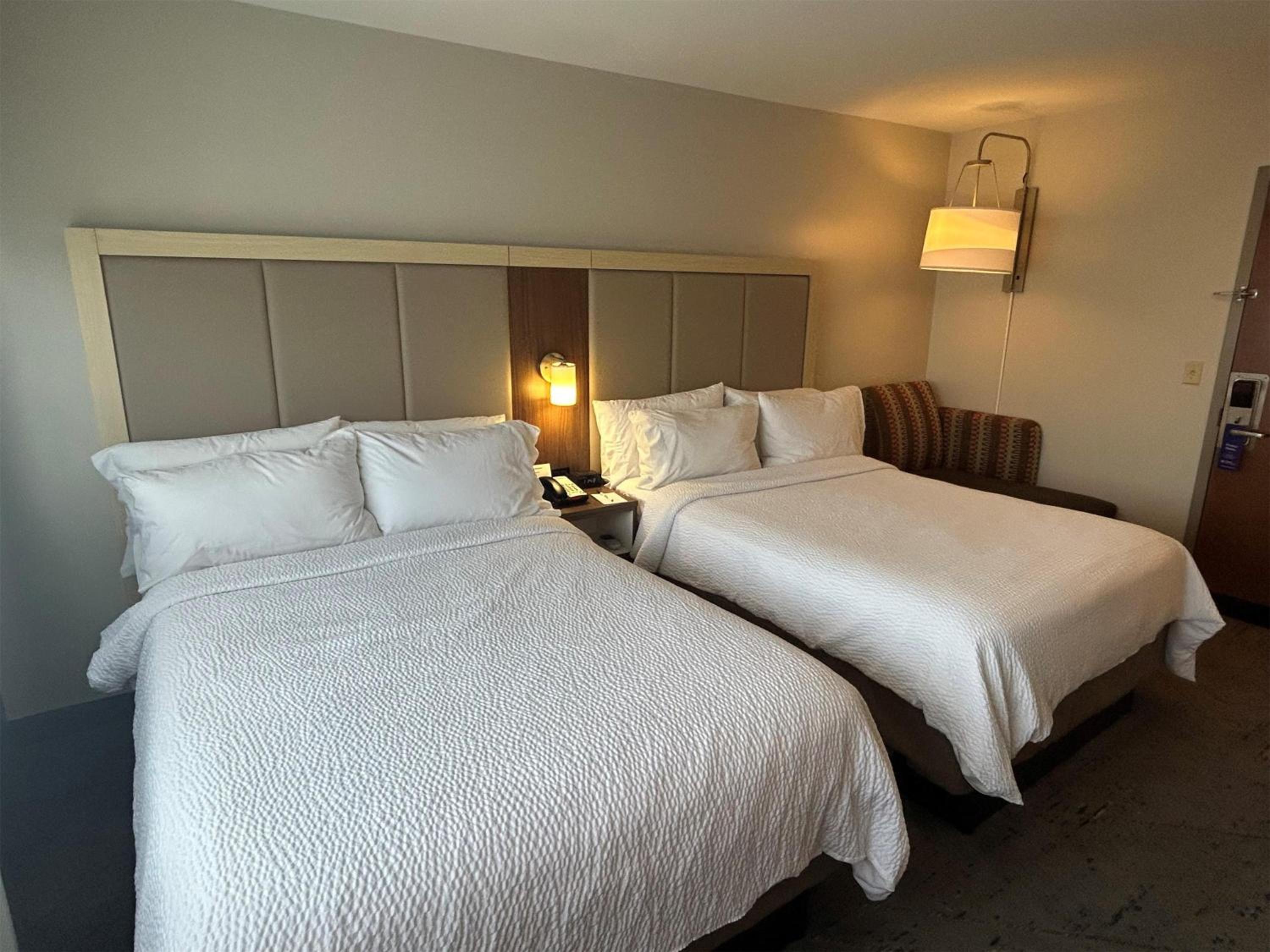 Double Room with Two Double Beds - Non-Smoking