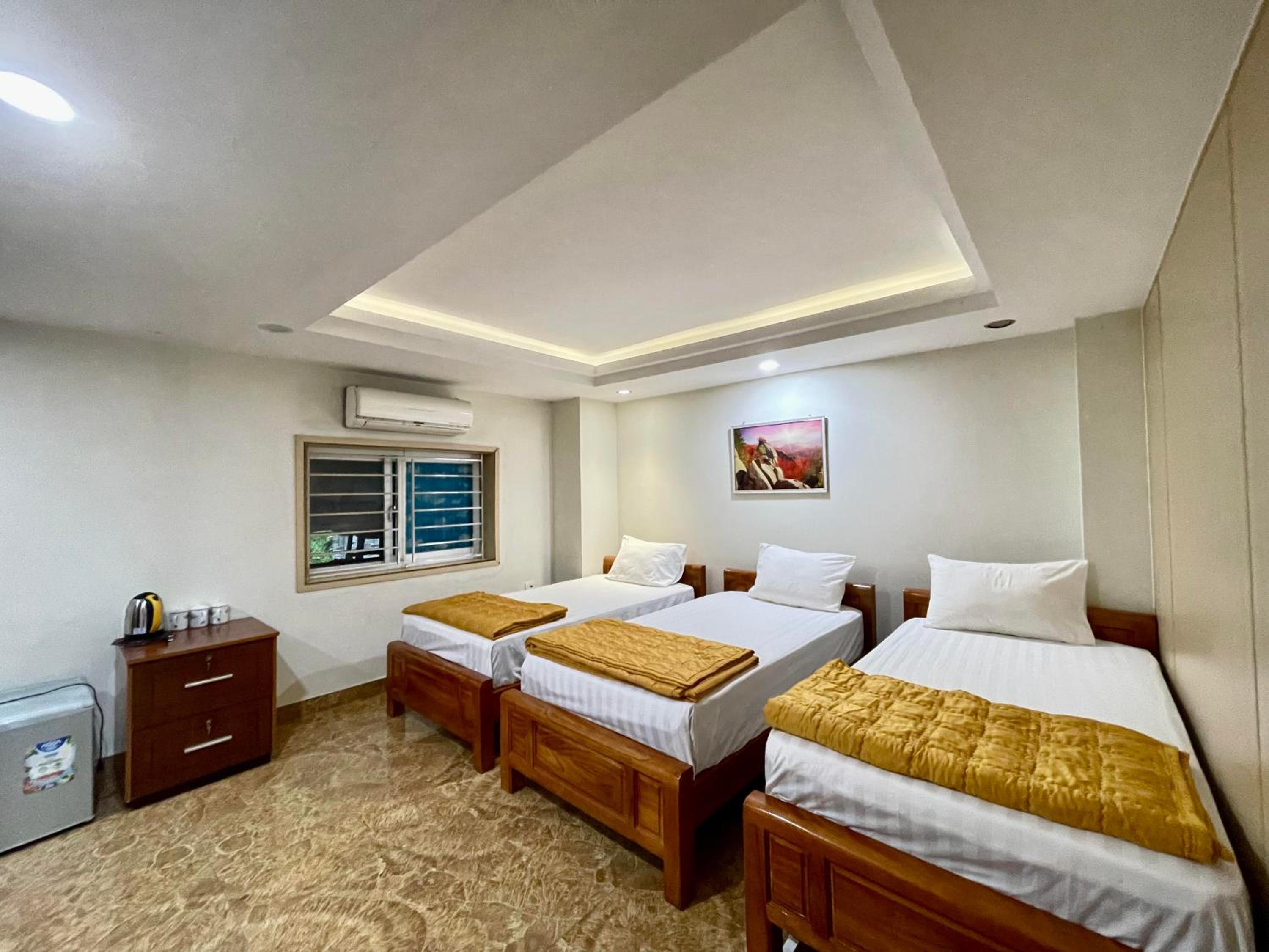 Basic Triple Room