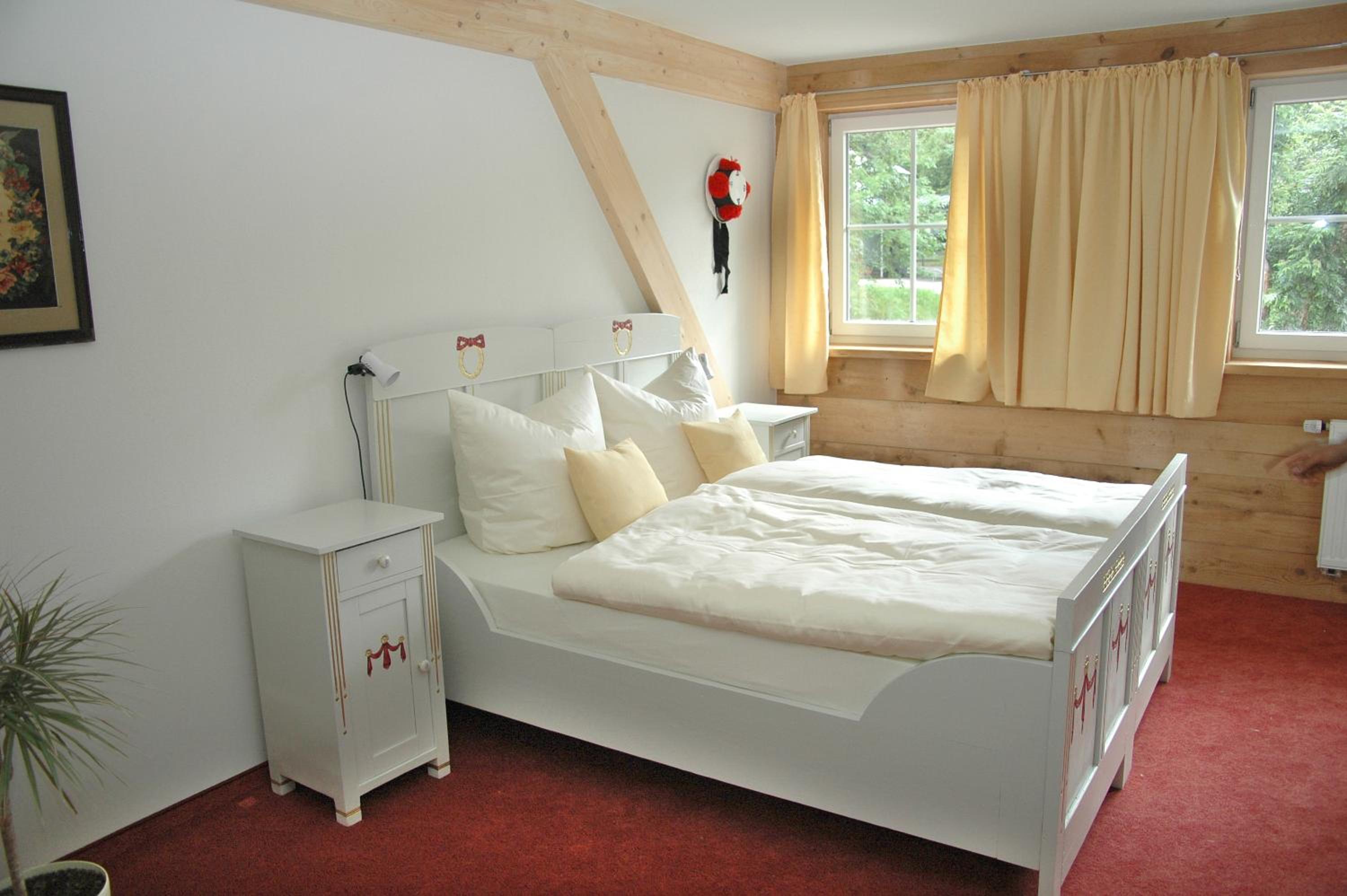 One-Bedroom Apartment with Garden View photo 2