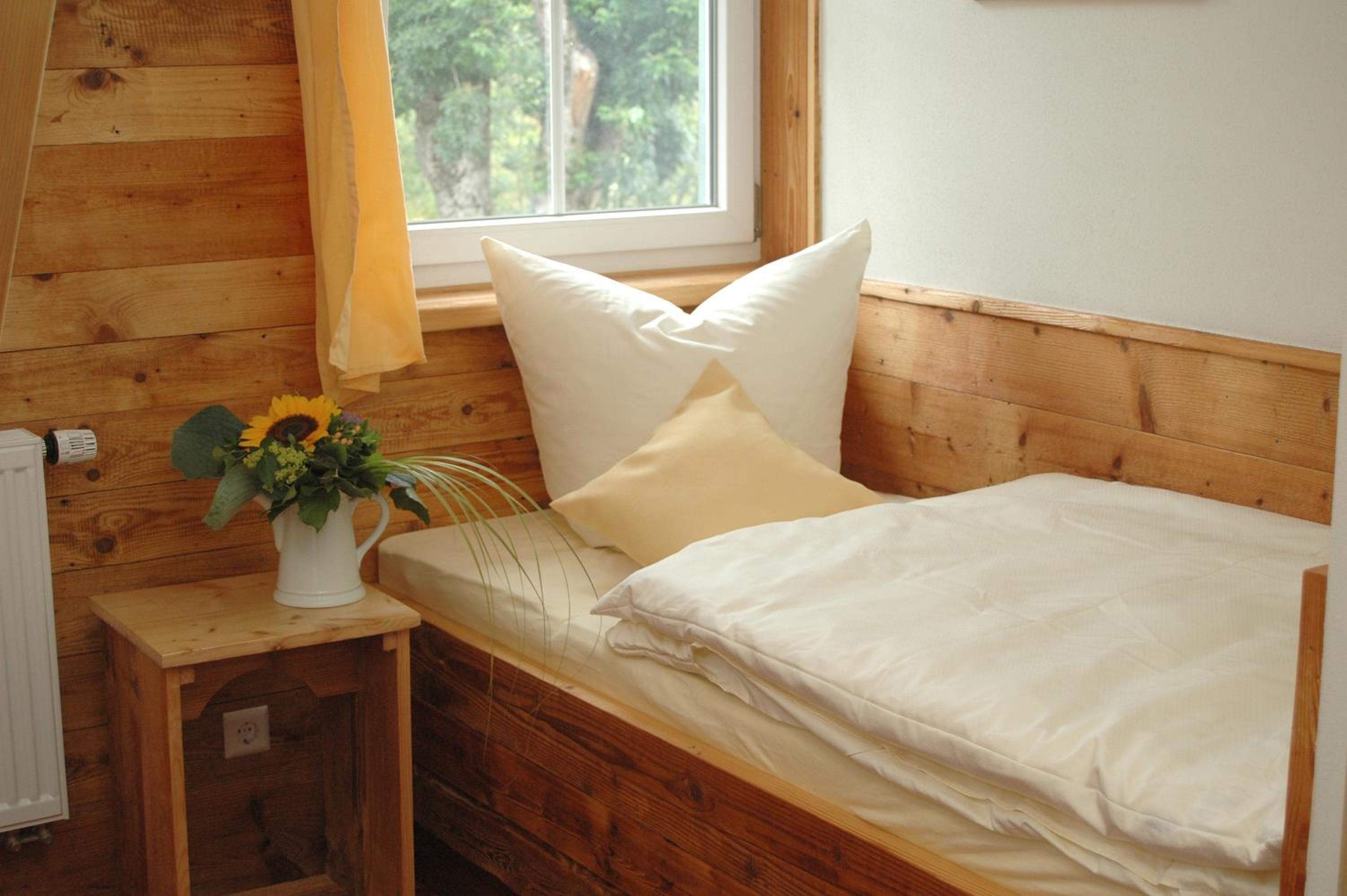 Standard Single Room with Shower photo 1