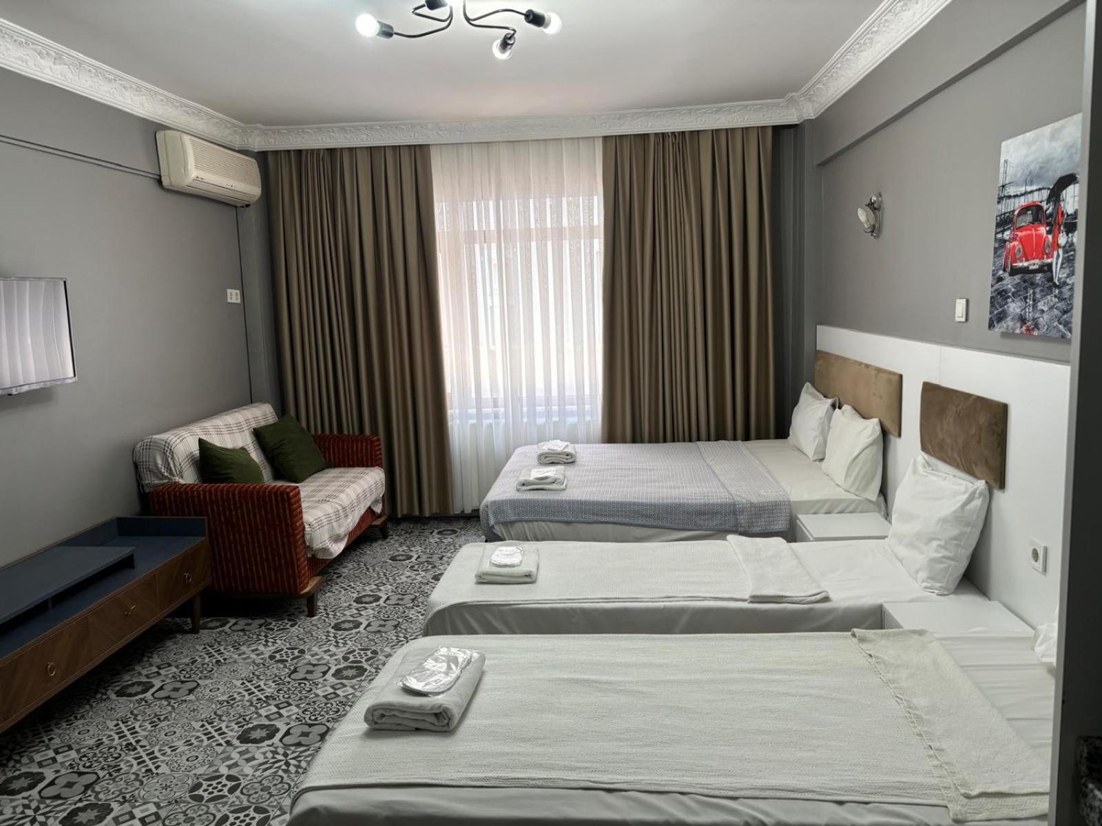 Family Apartment photo 1