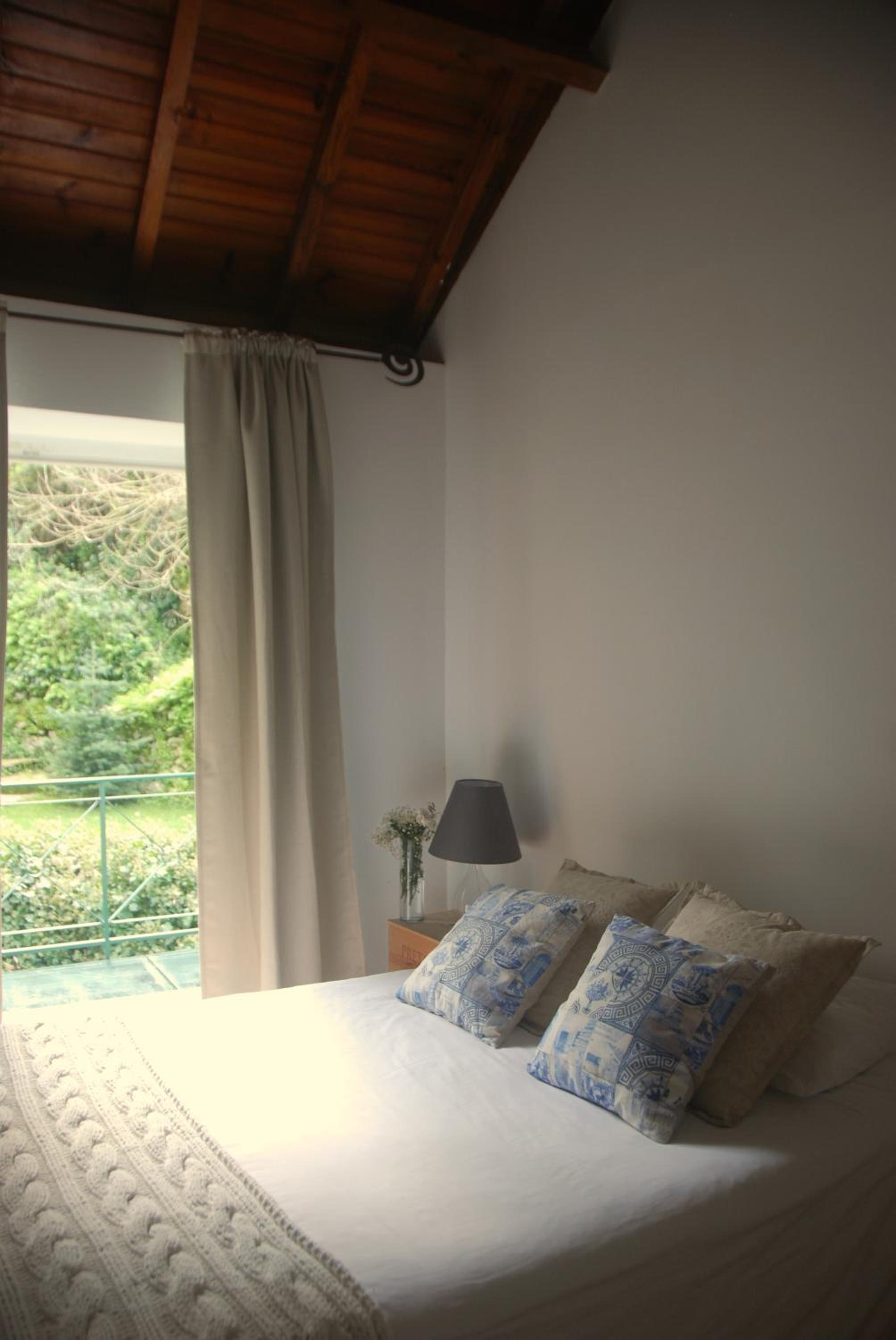Double Room with Private Bathroom and Garden View photo 1