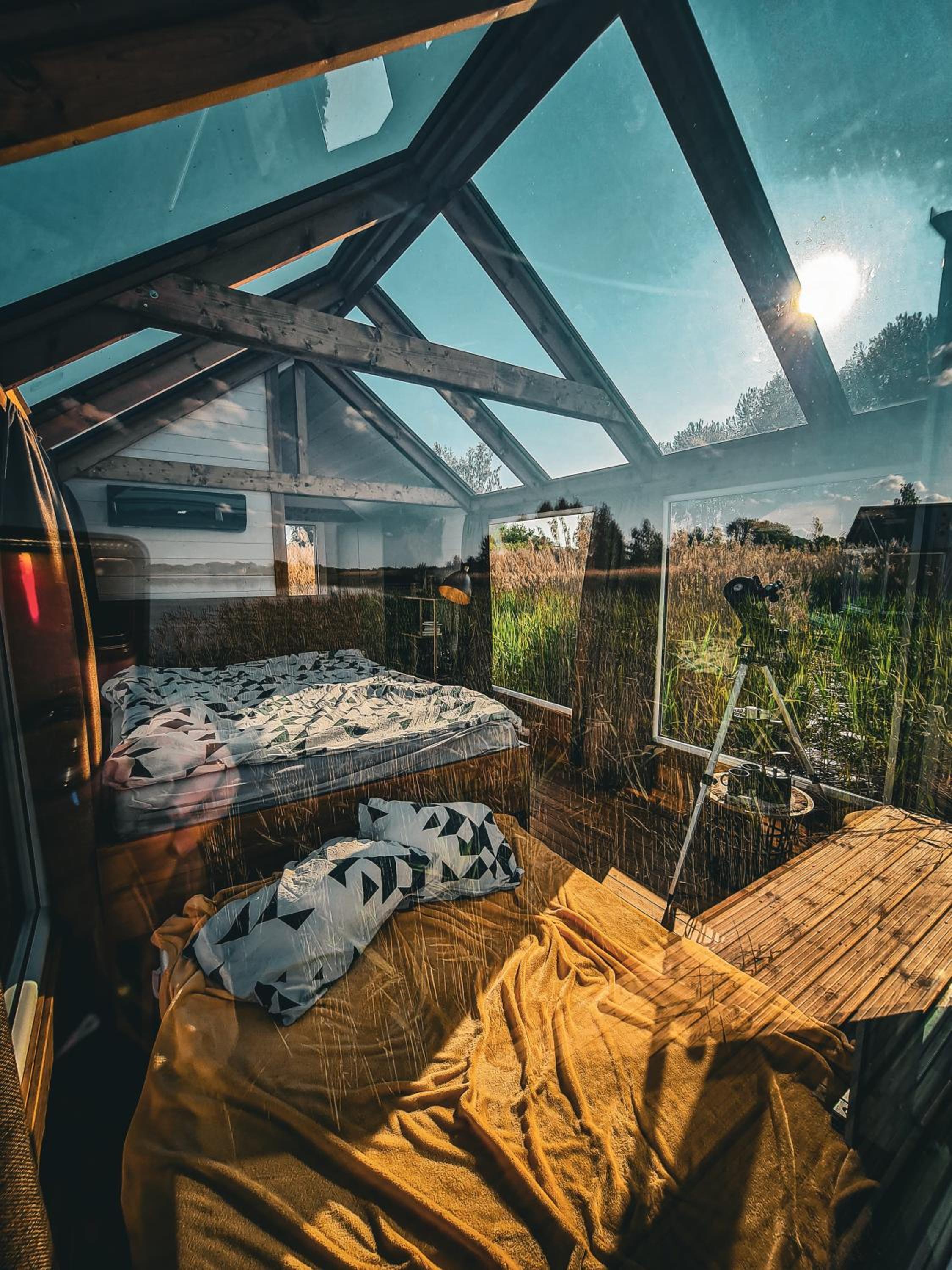 Bungalow - Glass Roof photo 1