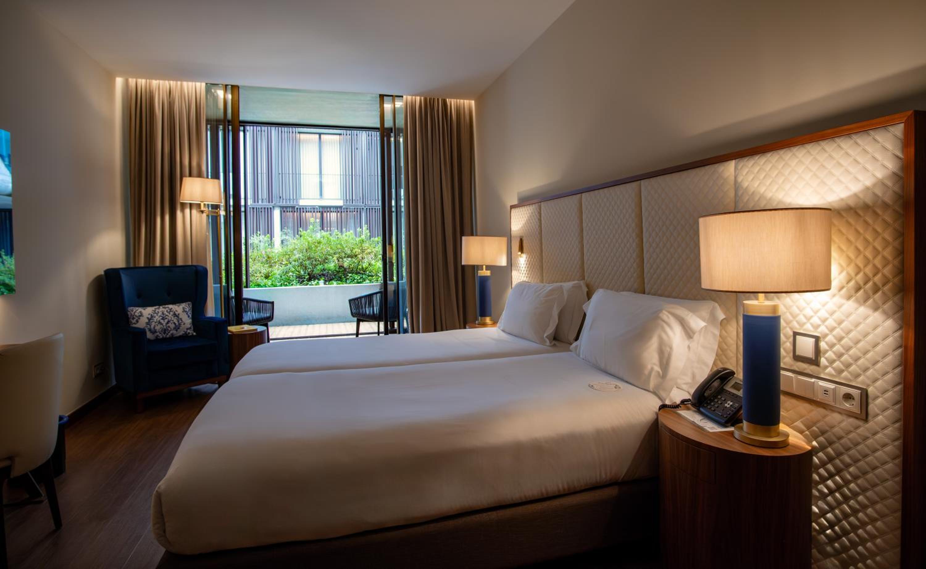 Grand Premium Twin Room