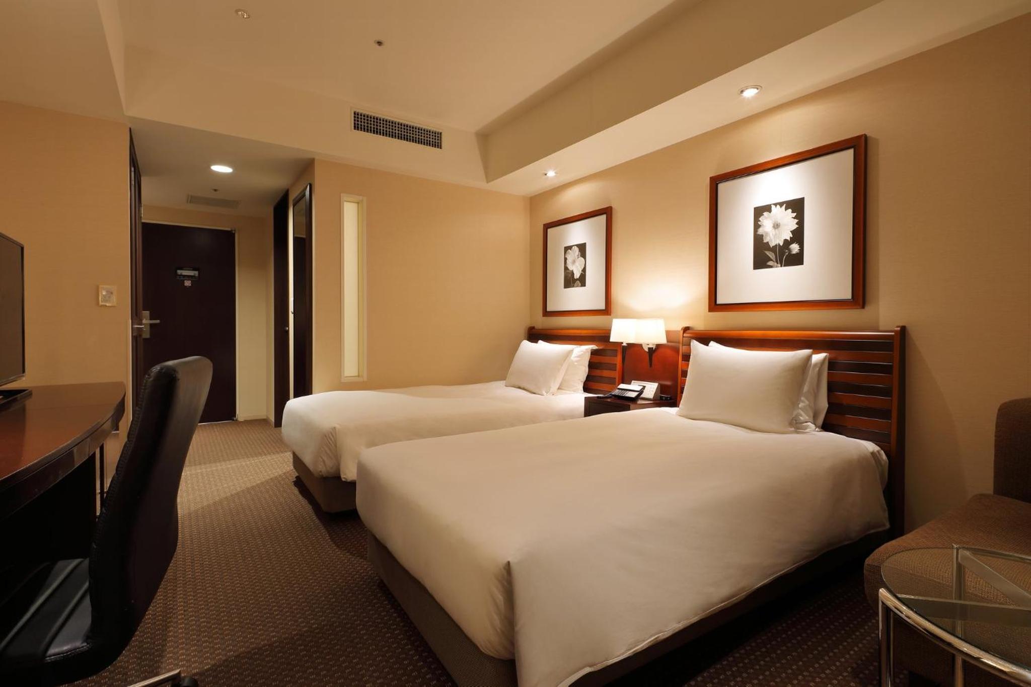 Premium Twin Room - Lounge Access - Photo 3