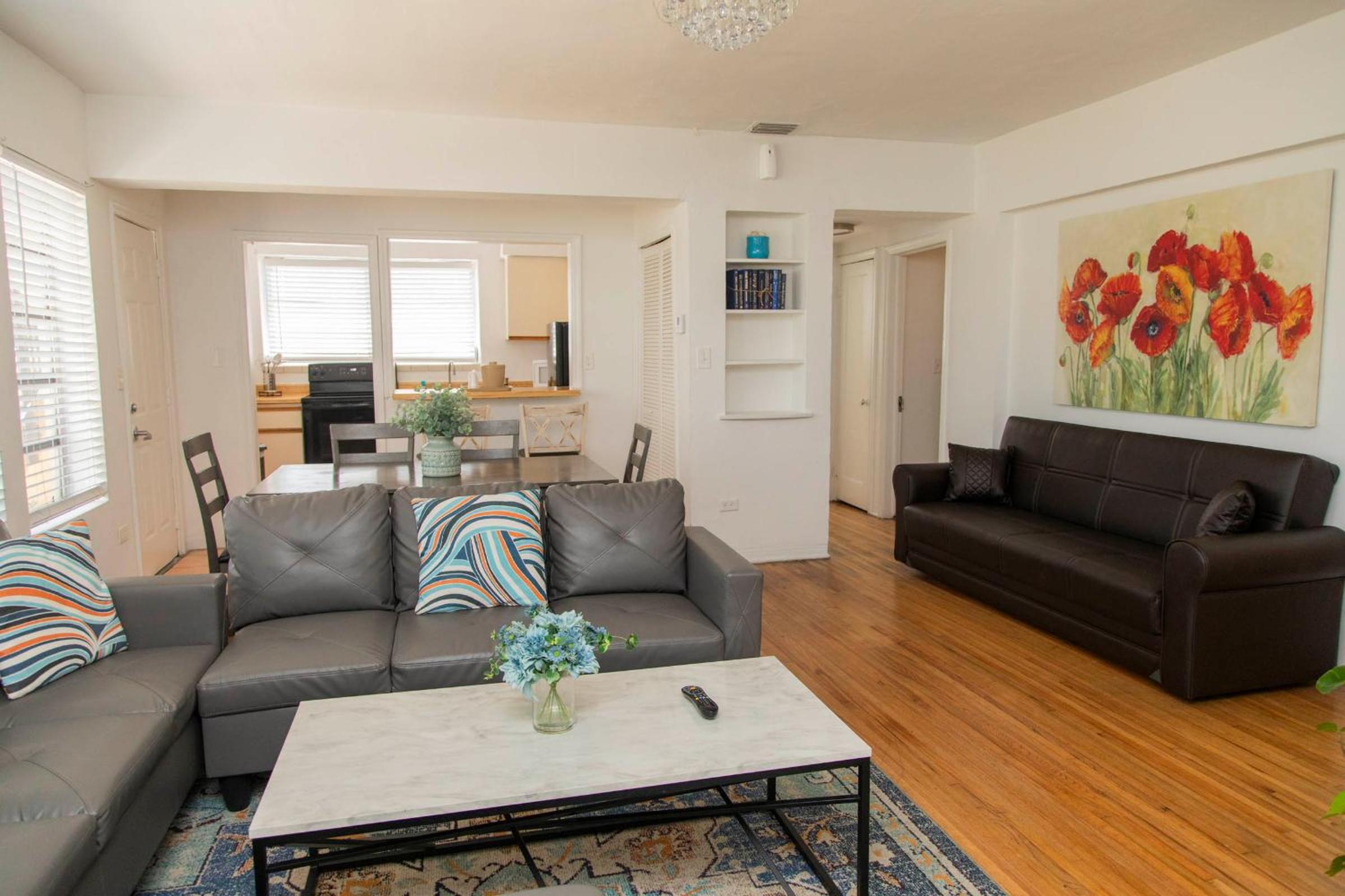 Two Bedrooms Family Apartment with Kitchenette - Free Parking - Photo 31
