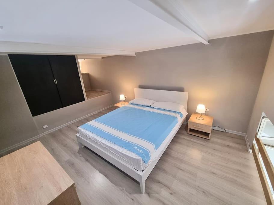 Two-Bedroom Apartment photo 1