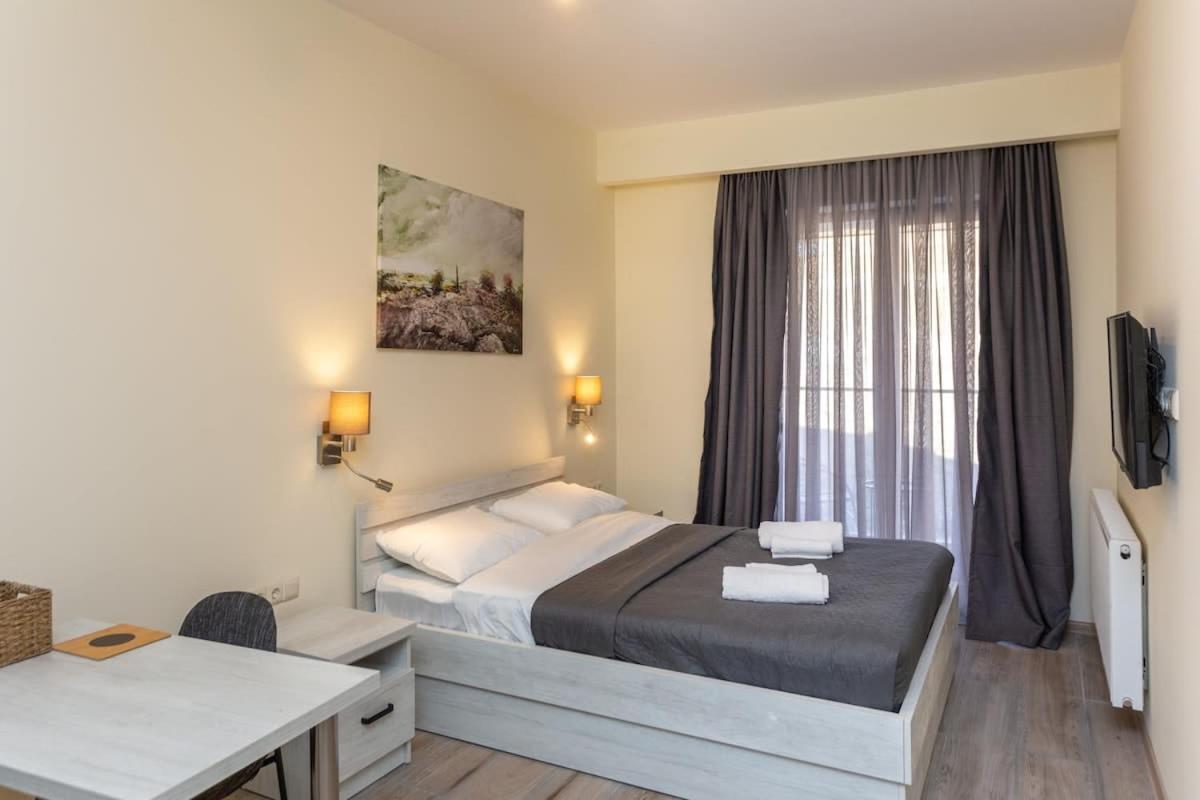 Apartment photo 1