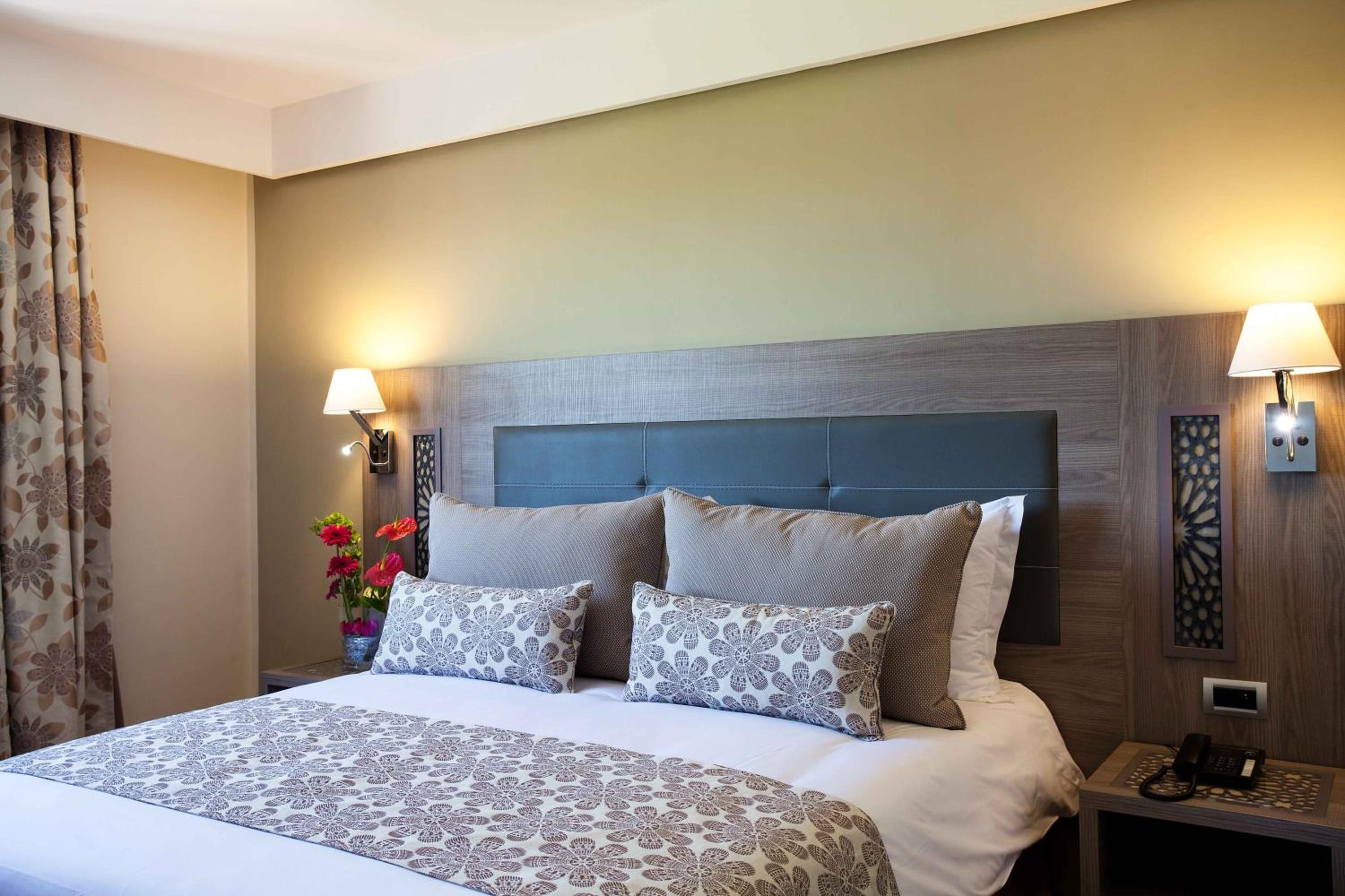 Superior Double Room With Pool View photo 1