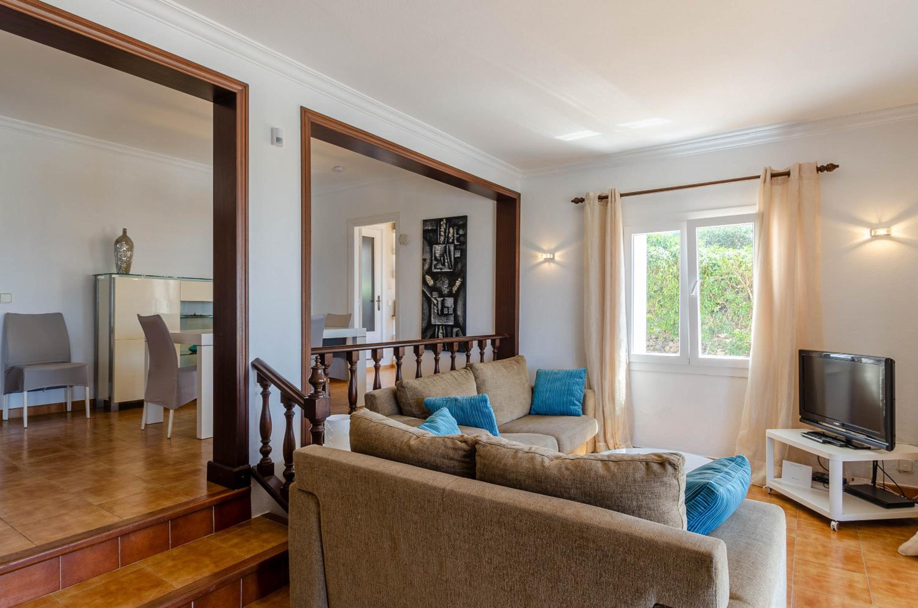 Villa de Tres Habitaciones